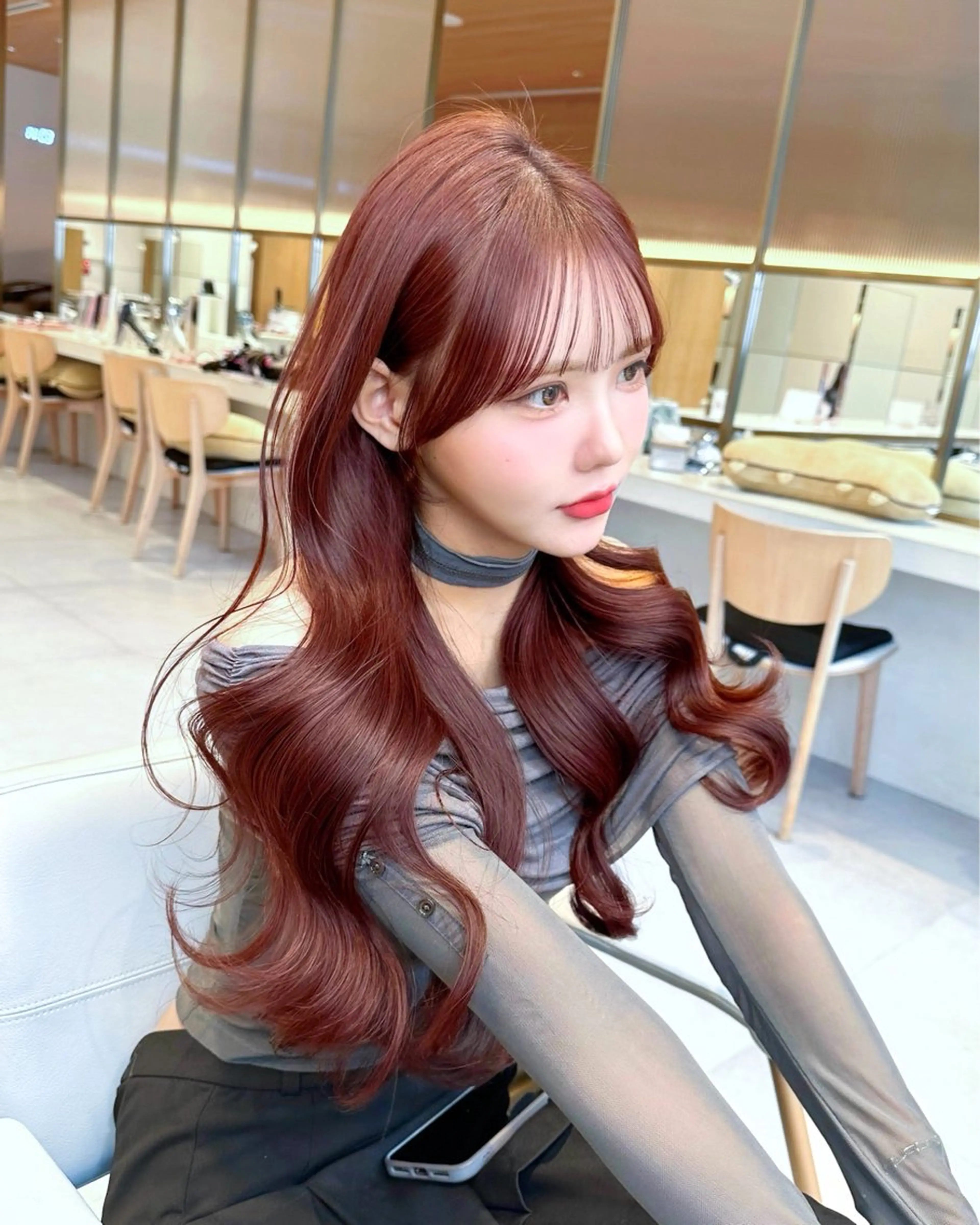 【✨🤎🧸人気No1クーポン🎄❤️✨】韓国式レイヤーカット+うる艶カラー+艶トリートメントの写真