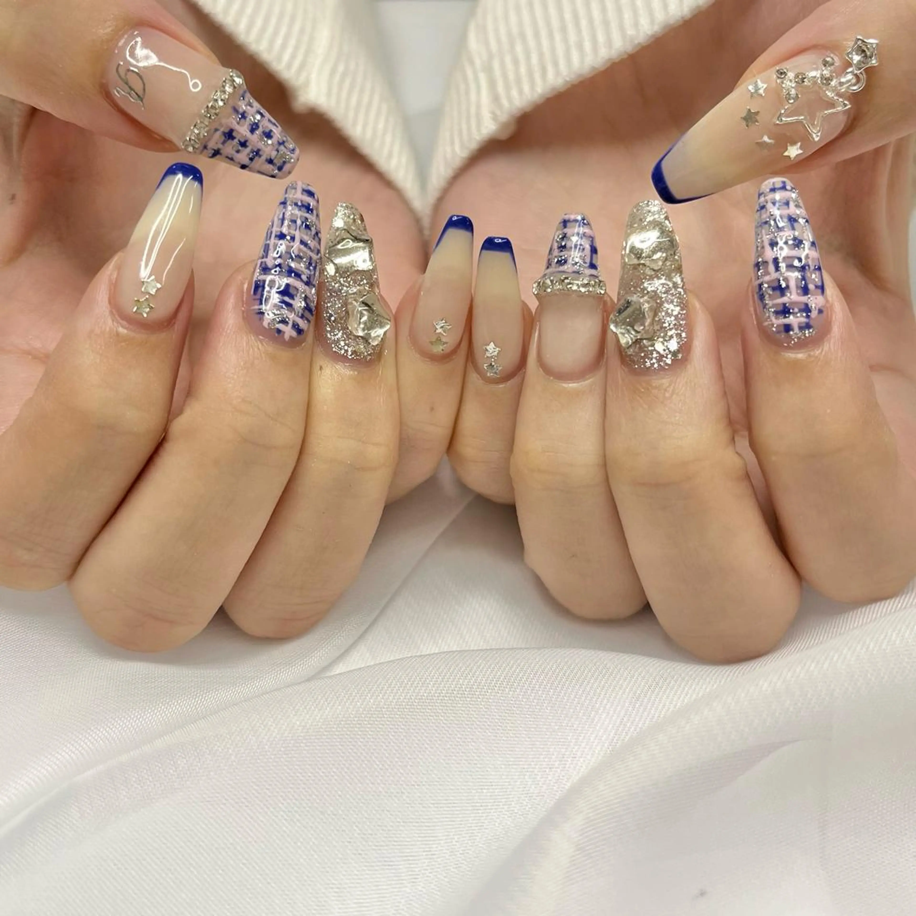 ネイル ハンドネイル フットネイル Nailsalon Fave/Rinaのネイルデザイン