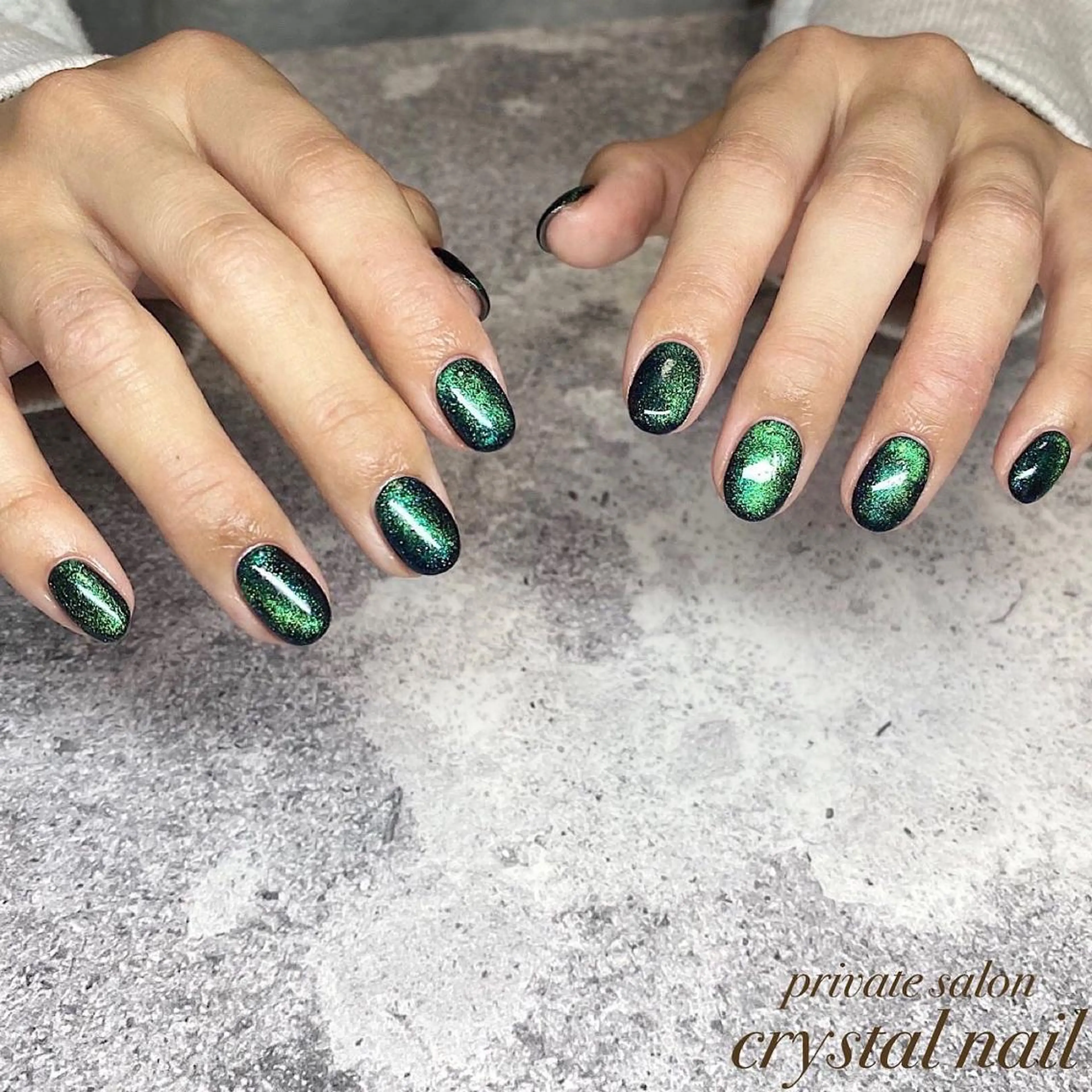 ネイル マグネットネイル Crystal Nailのネイルデザイン