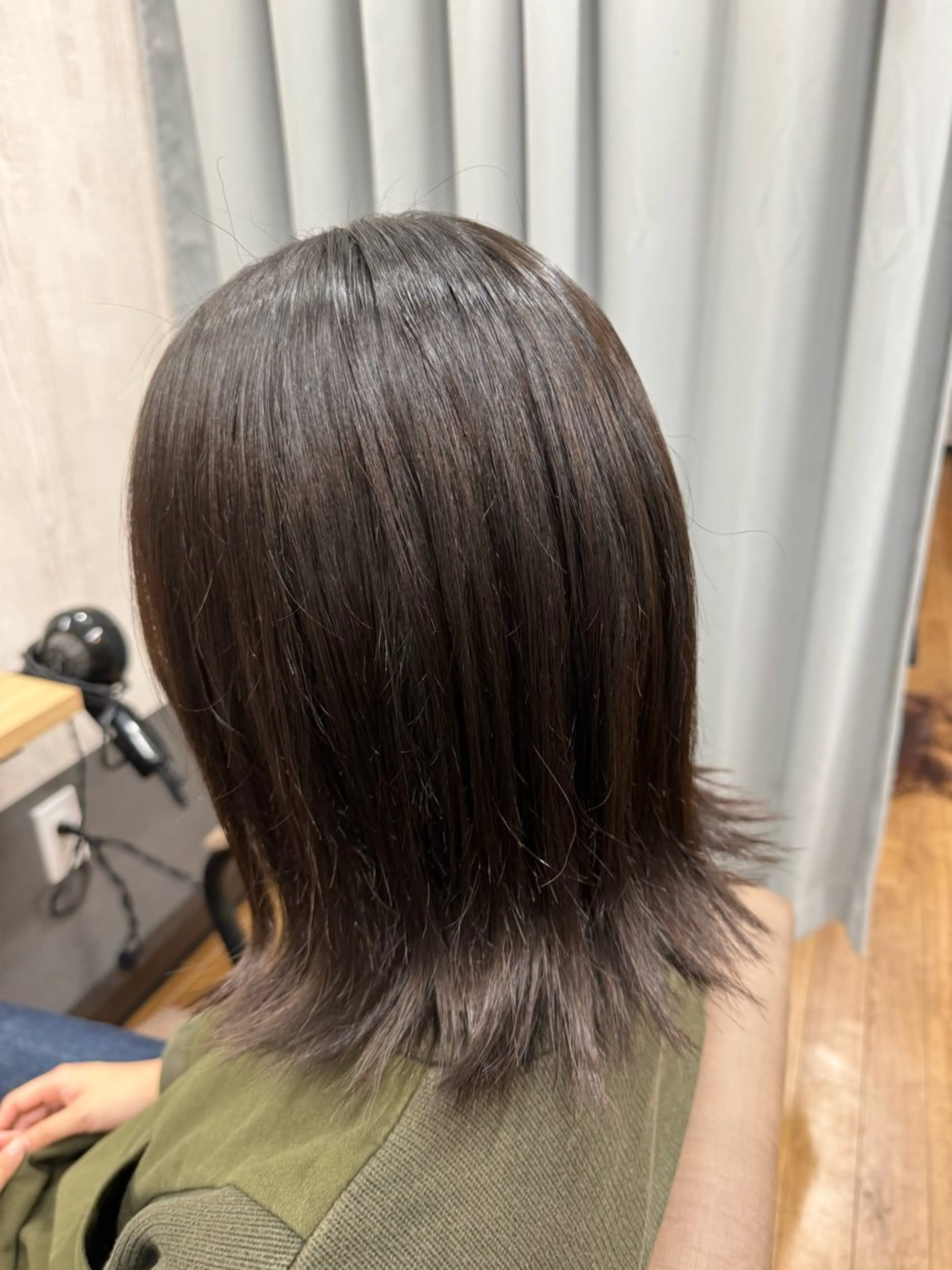 ミディアム パーマ カット 縮毛矯正 トリートメント TELA HAIR 稲毛店　千尋のヘアスタイル