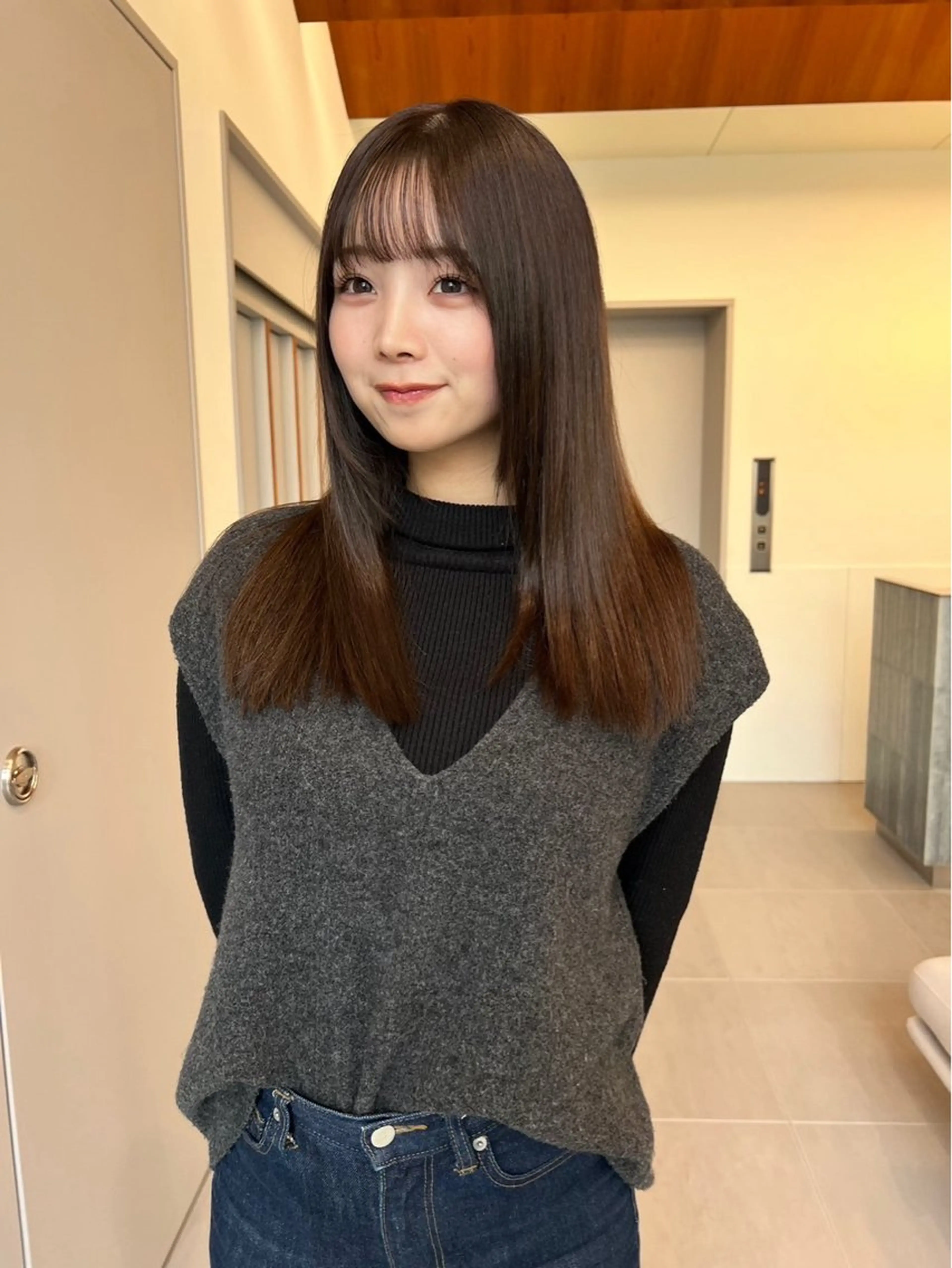 小顔に見えるレイヤーカット【鎖骨下限定】【¥0】の写真