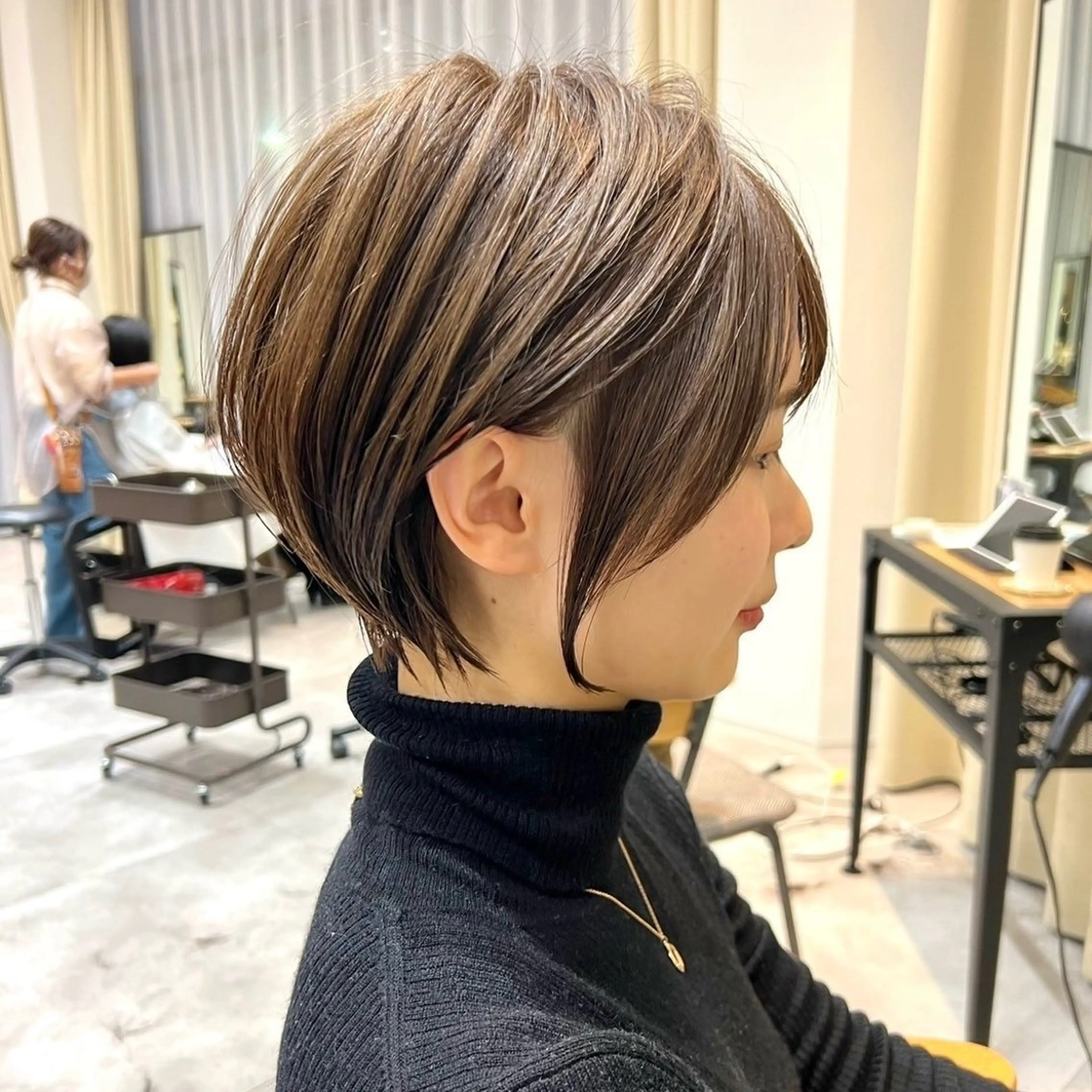 ショート 白石晃樹/縮毛矯正/ 髪質改善/ストレートのヘアスタイル