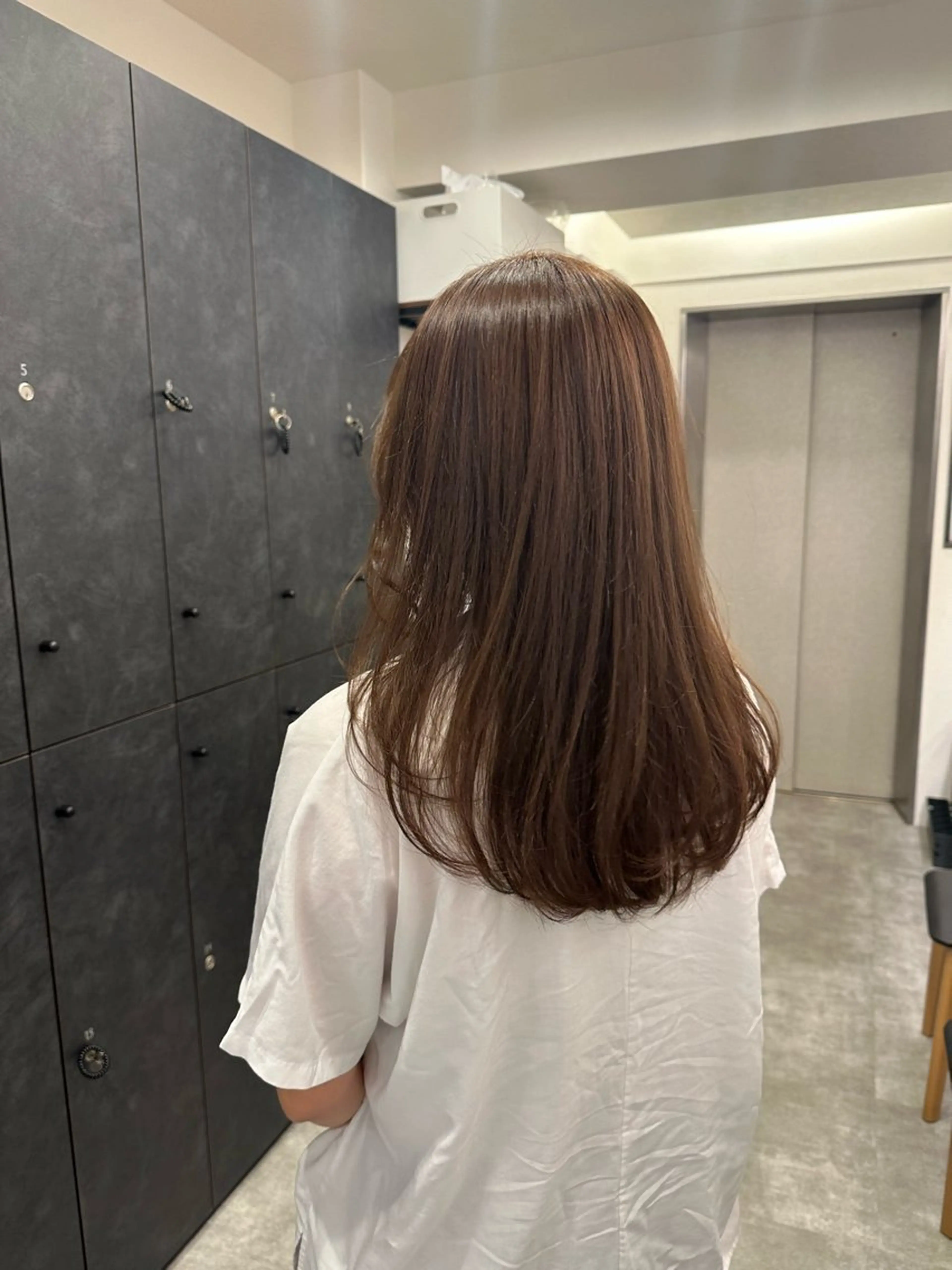 セミロング カラー カット ヘアカラー トリートメント 銀座/ヘアセット シマムラ ミホのヘアスタイル