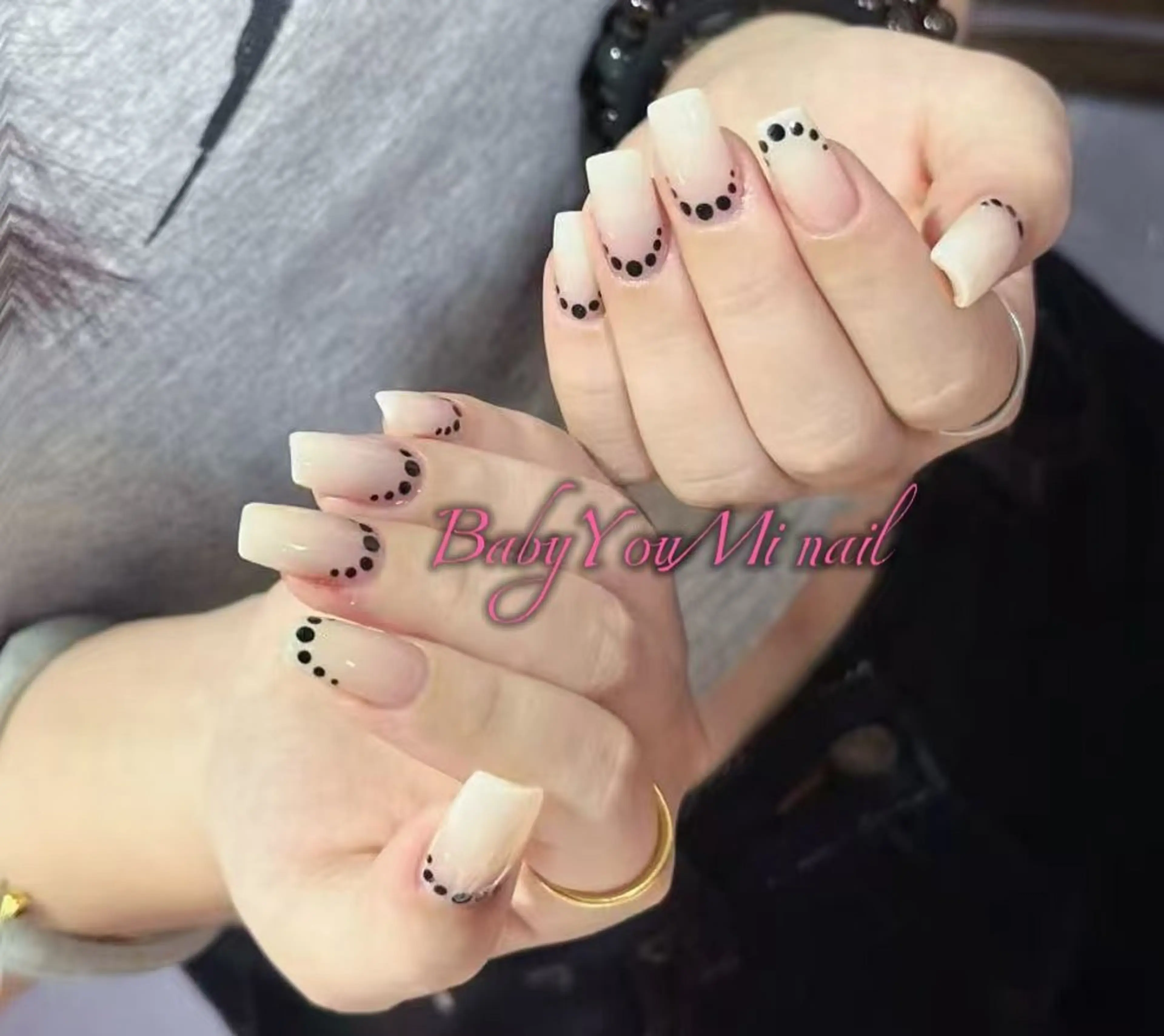 ネイル オーロラネイル フラワーネイル フットネイル フレンチネイル ジェルネイル ハンドネイル BabyYouMi ねねのネイルデザイン
