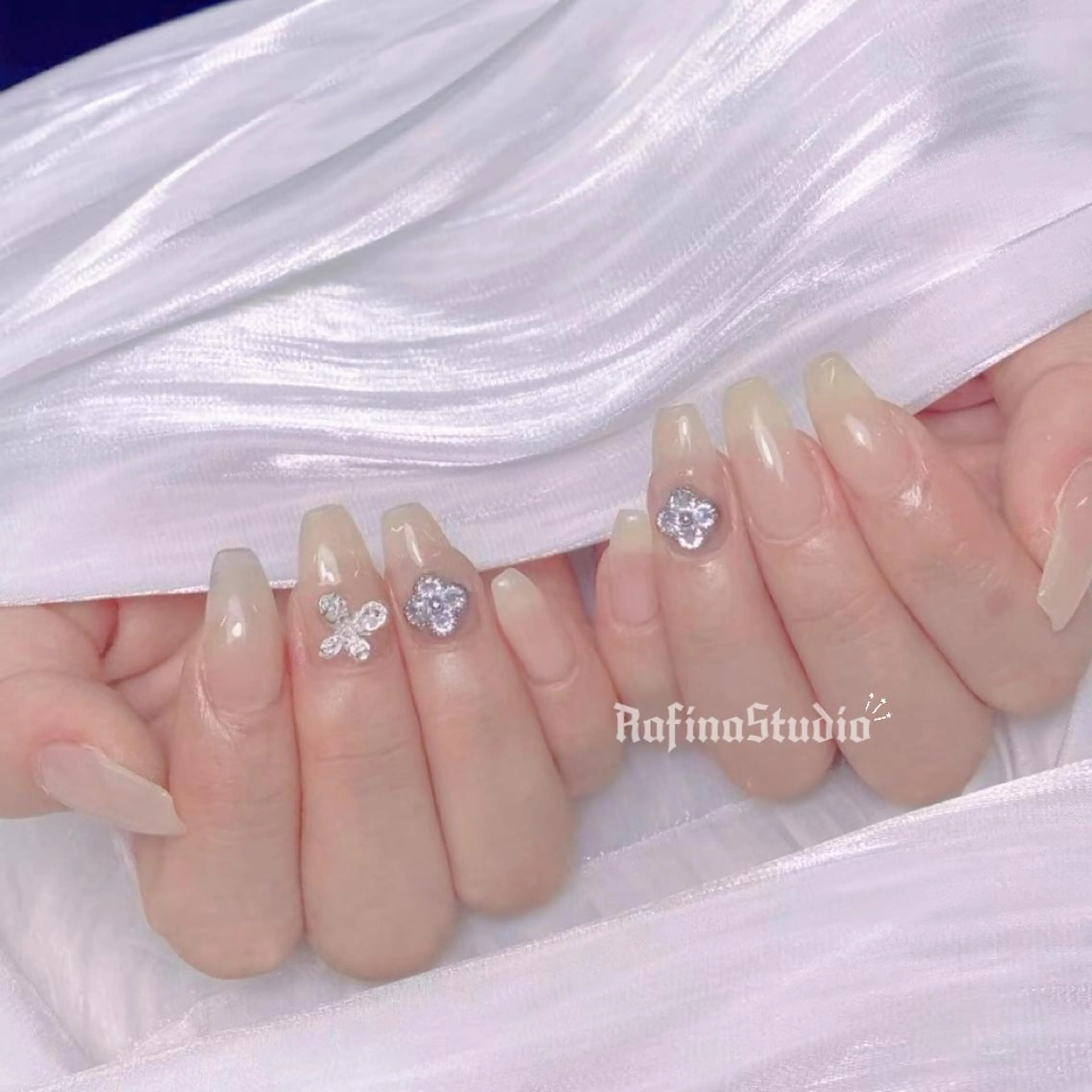 ネイル Misato Mimiのネイルデザイン