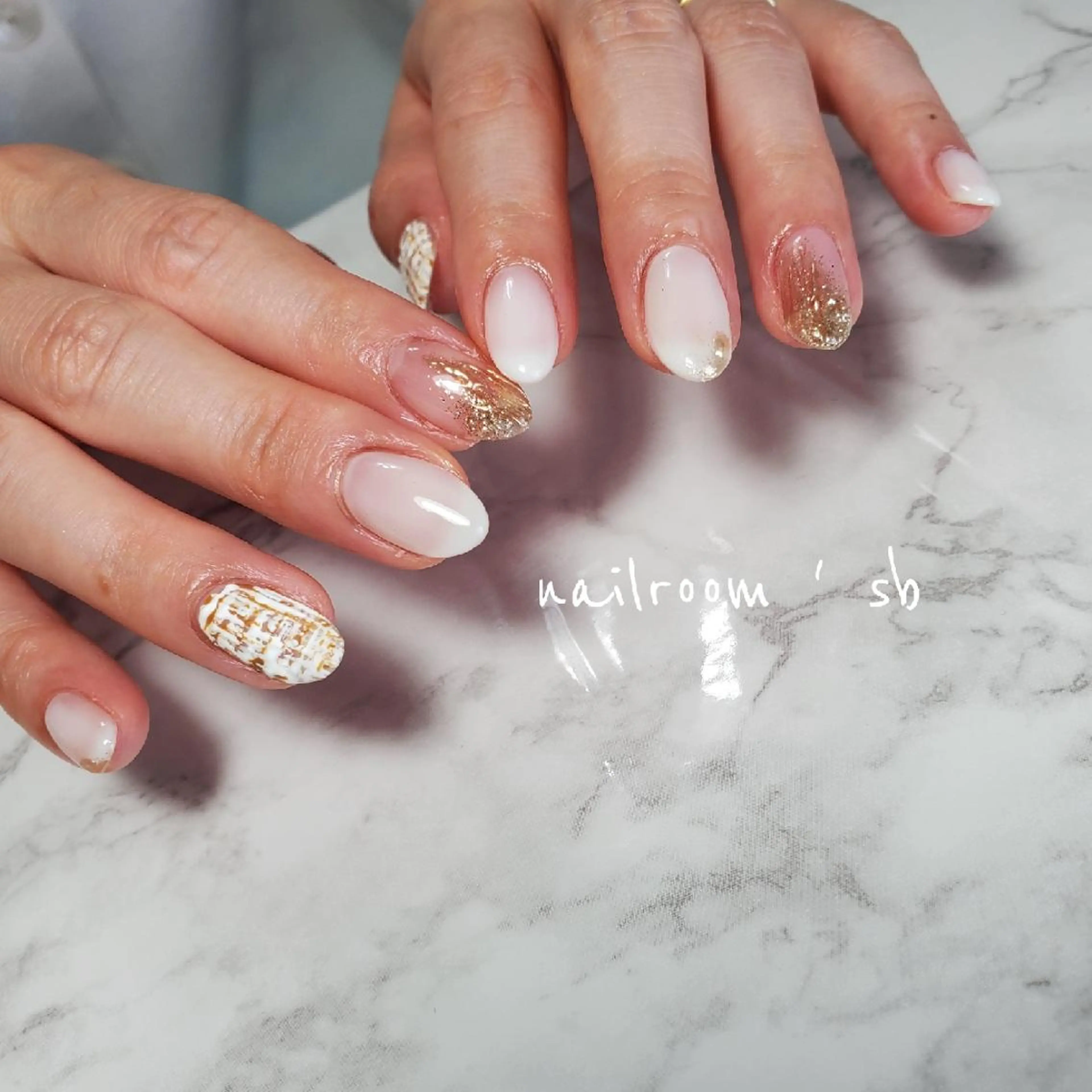 ネイル ハンドネイル nailroom‪ sb‪‪𓈒𓂂𓏸のネイルデザイン