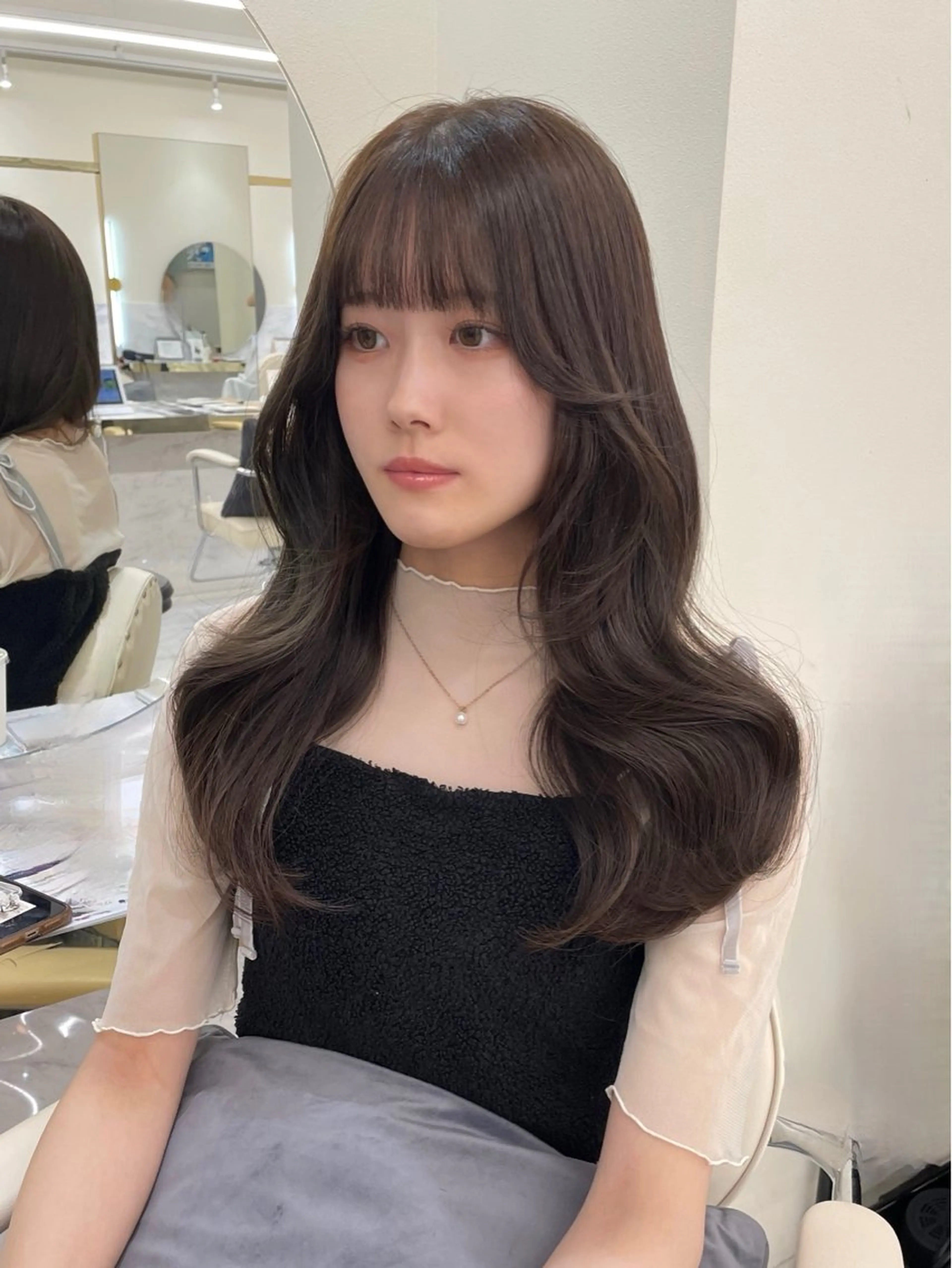 ロング カラー ヘアアレンジ アッシュ ベージュカラー ブリーチ ダブルカラー グレージュ カット ヘアカラー トリートメント mao透明感カラー 似合わせヘアメイクのヘアスタイル