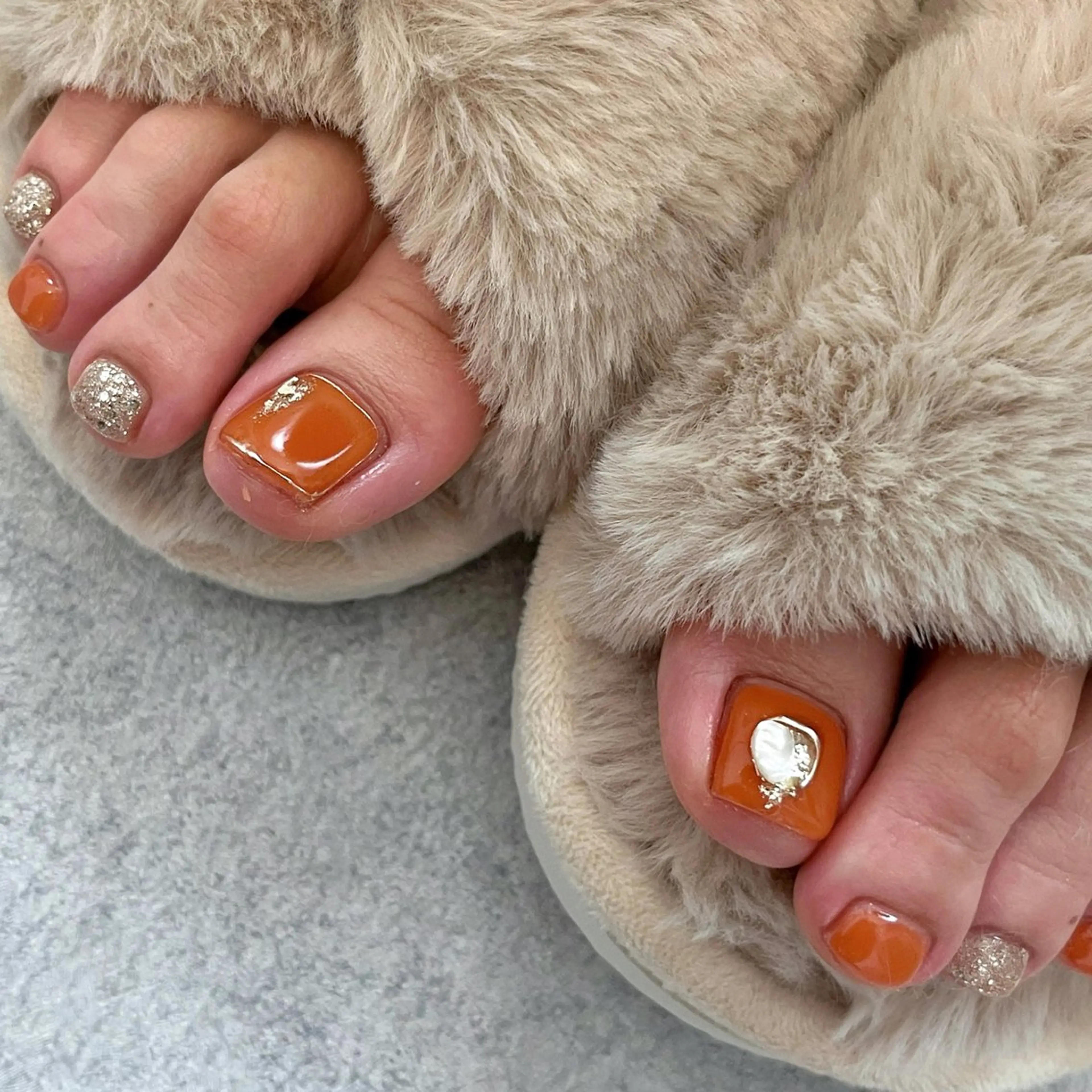 ネイル フットネイル 【子連れ可能🧸】 Emo　nailのネイルデザイン