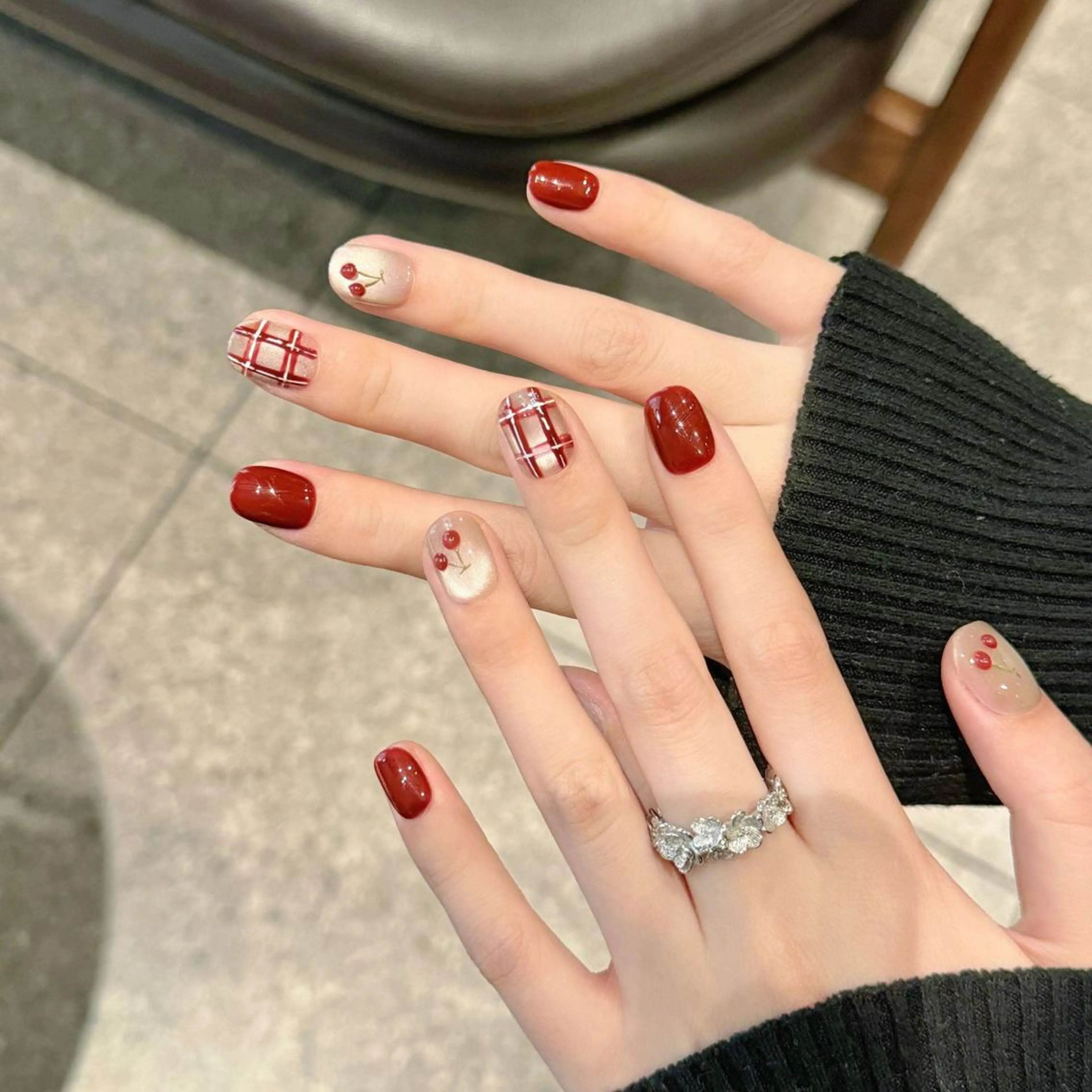 ネイル ジェルネイル スカルプネイル ネイルチップ KIMI 🐰のネイルデザイン