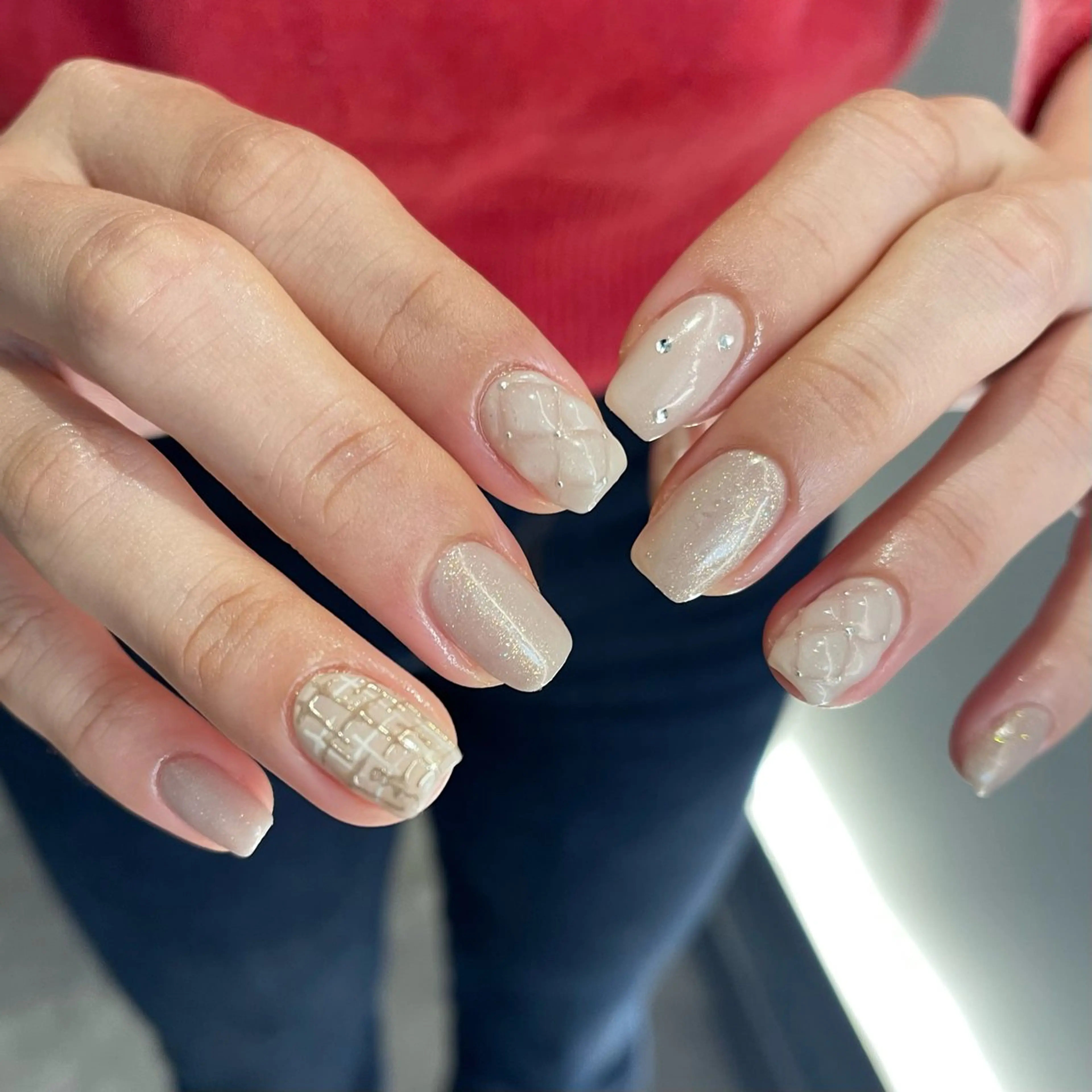 ネイル ハンドネイル chihiro 🗽のネイルデザイン