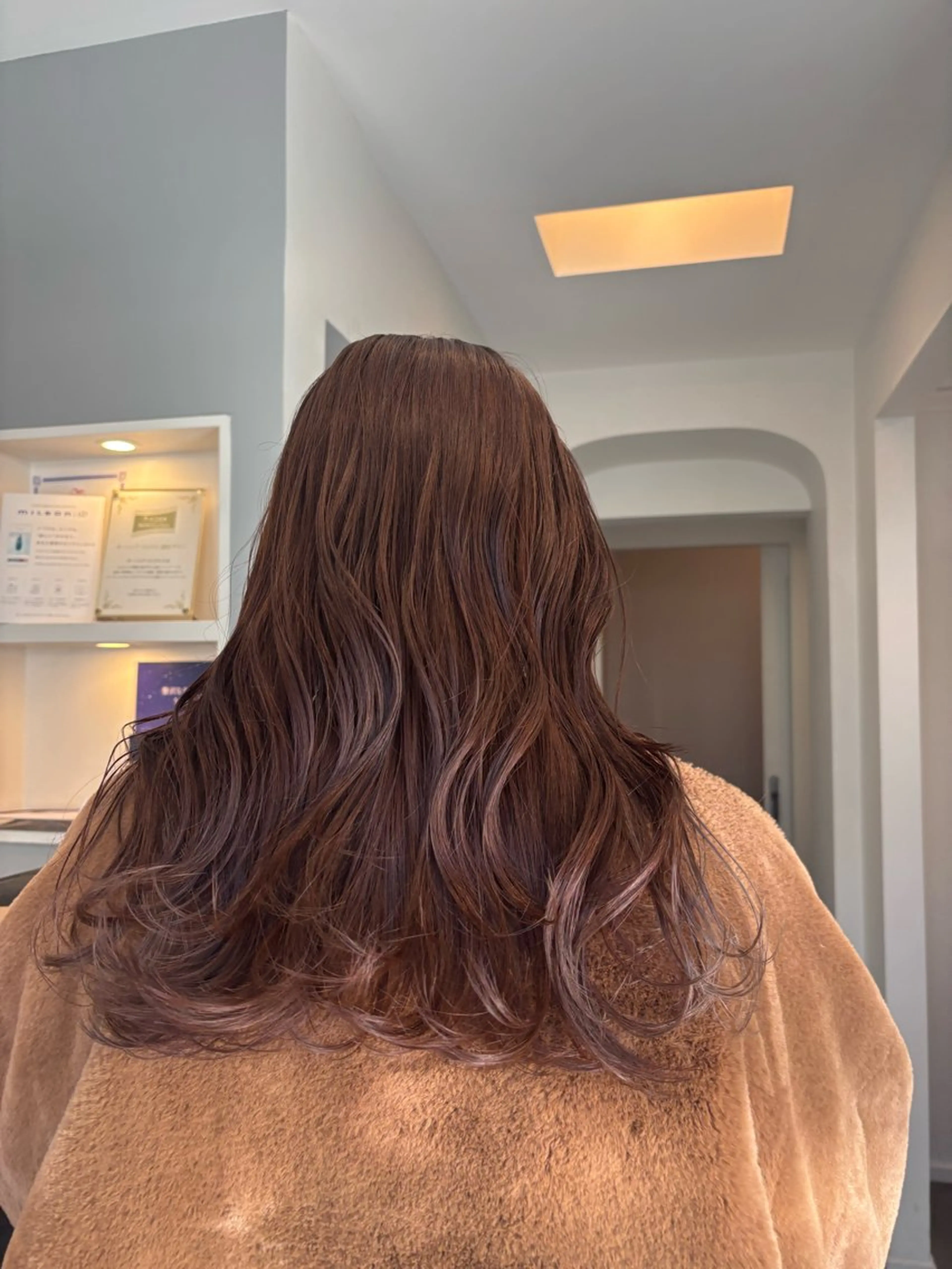 セミロング カラー カット ヘアカラー トリートメント 栗林 茉那のヘアスタイル