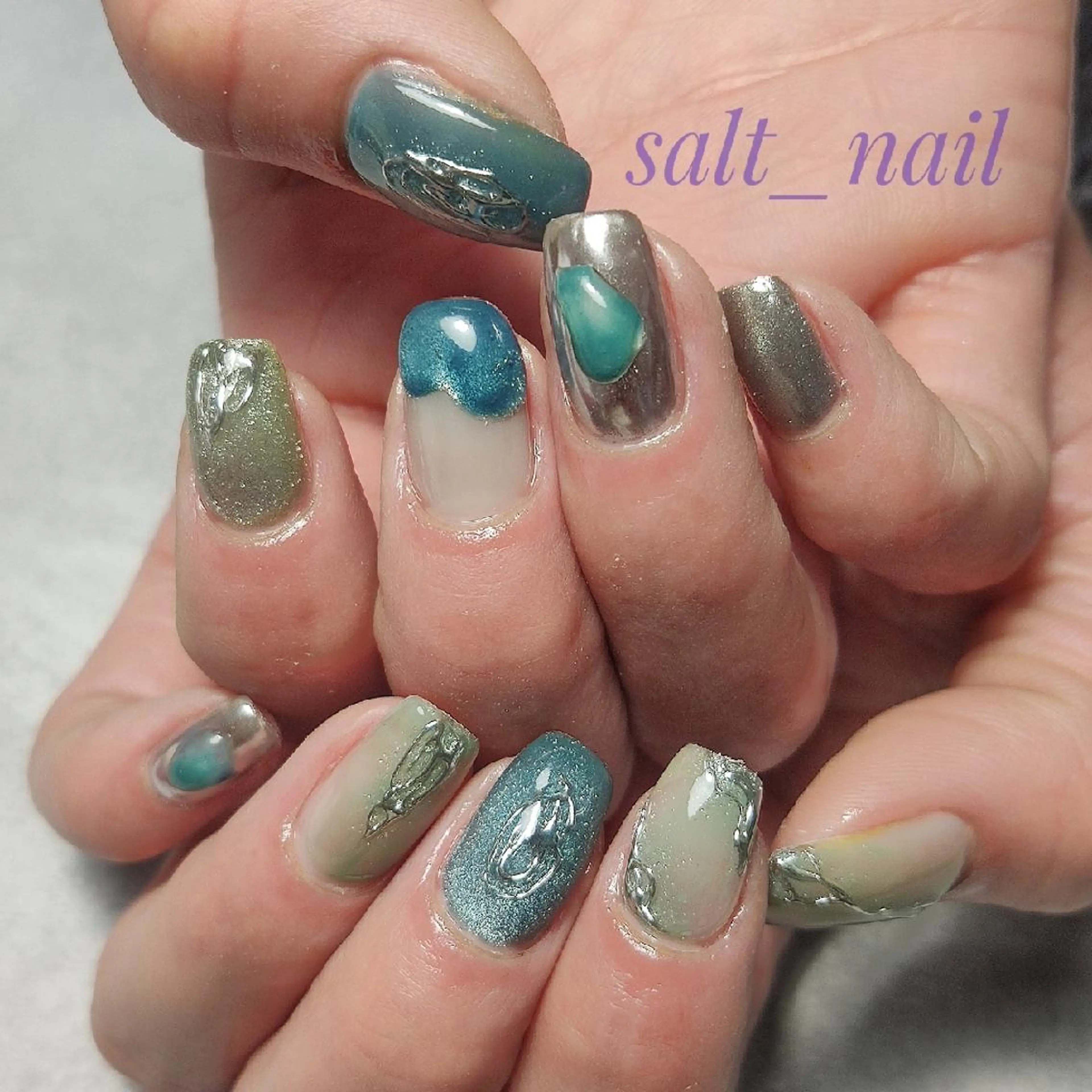 ネイル ミラーネイル シルバー ハンドネイル 個人サロン saltnailのネイルデザイン