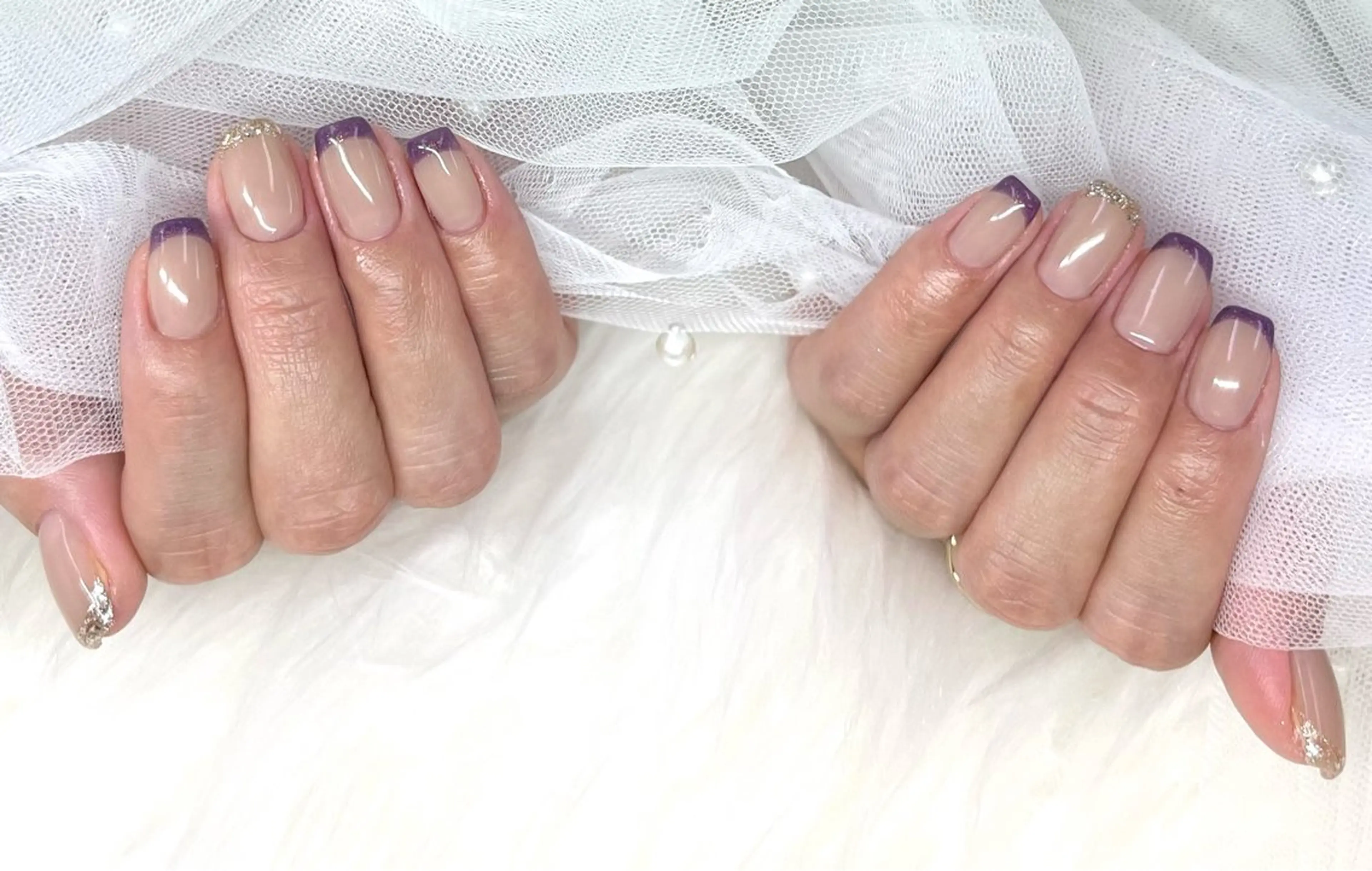 💚【Hand】フレンチネイル(ベースカラー・ラメライン込)💚の写真