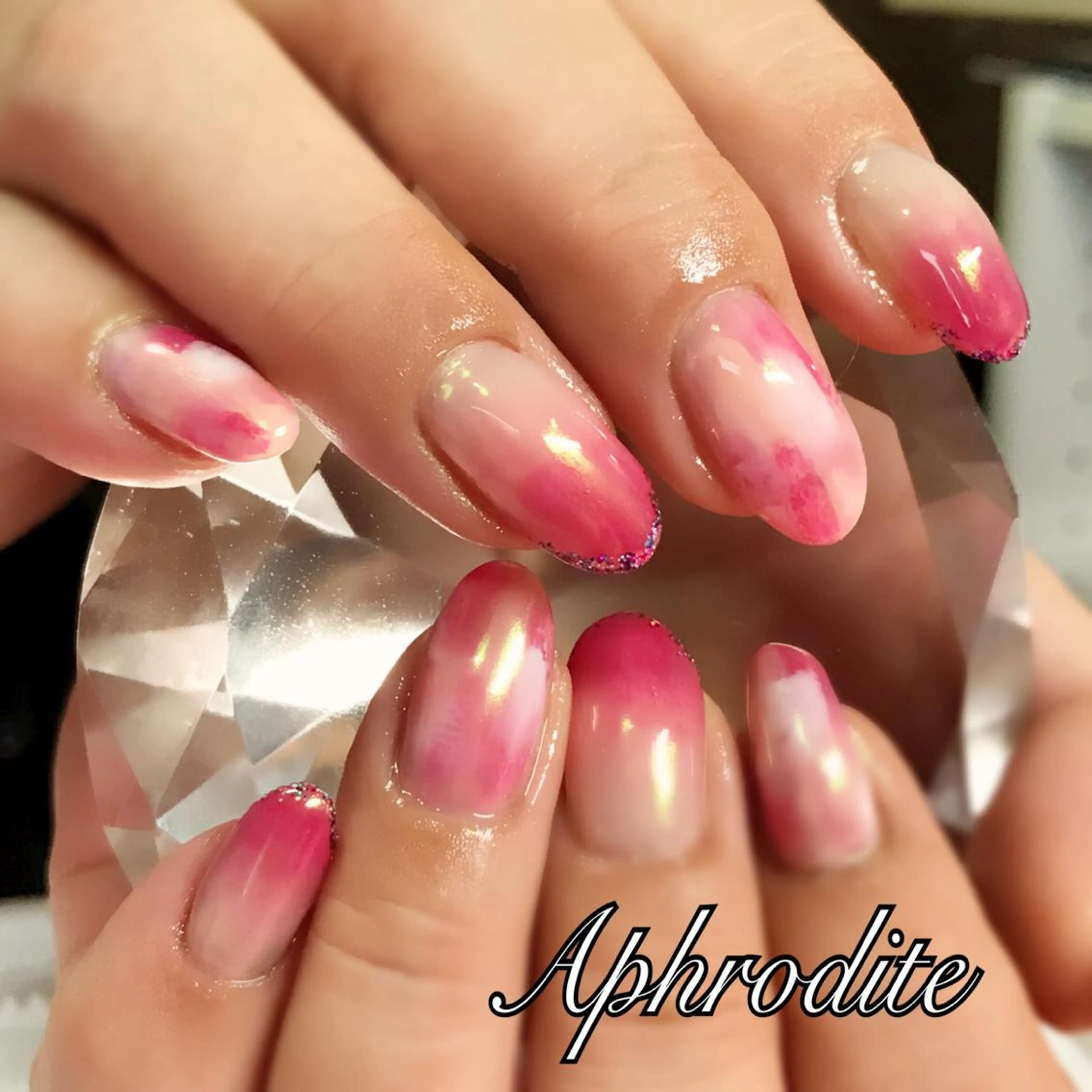 ネイル APHRODITE Nagisaのネイルデザイン