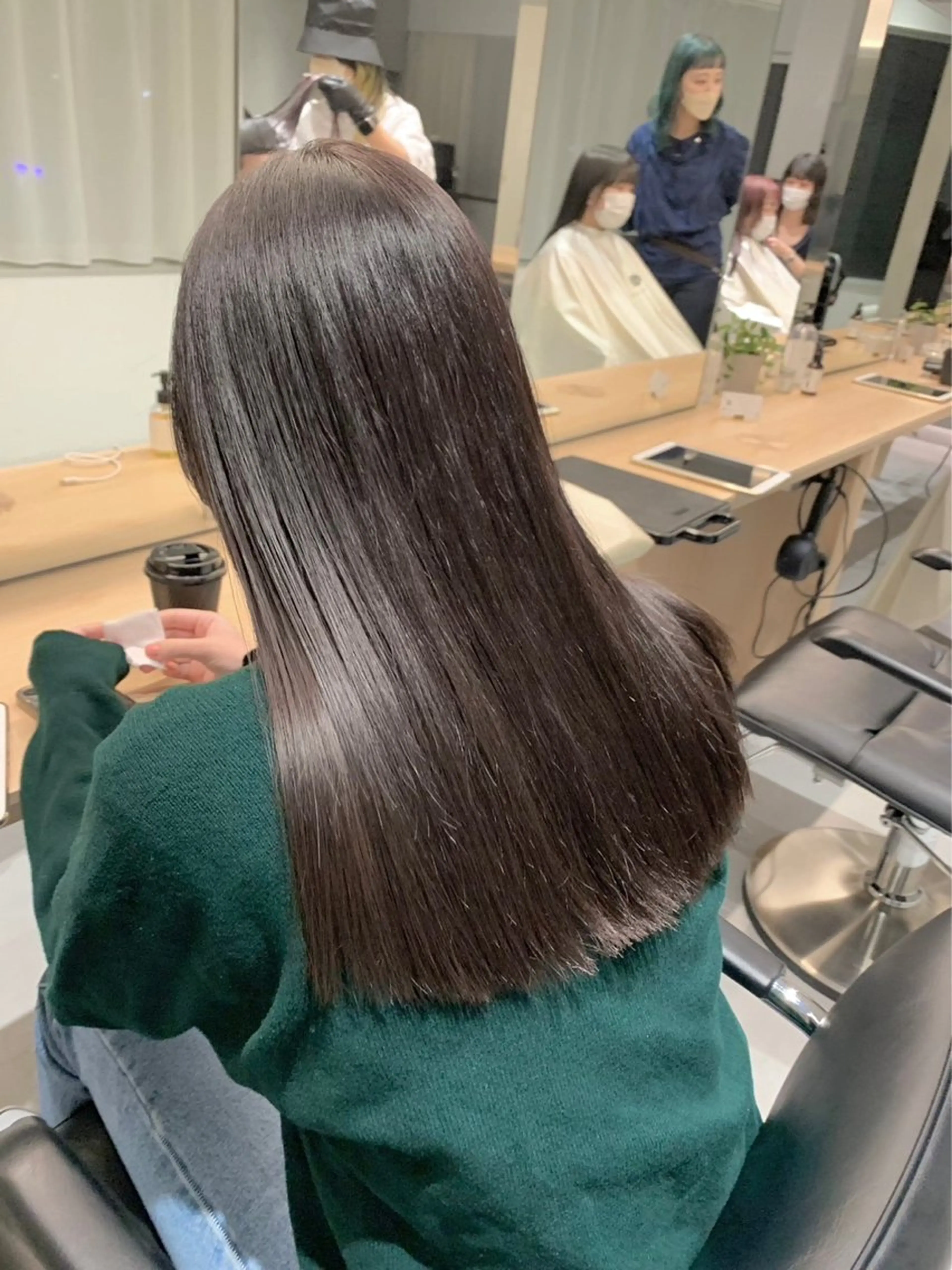 ロング カラー 透明感カラー 🪞yuuのヘアスタイル