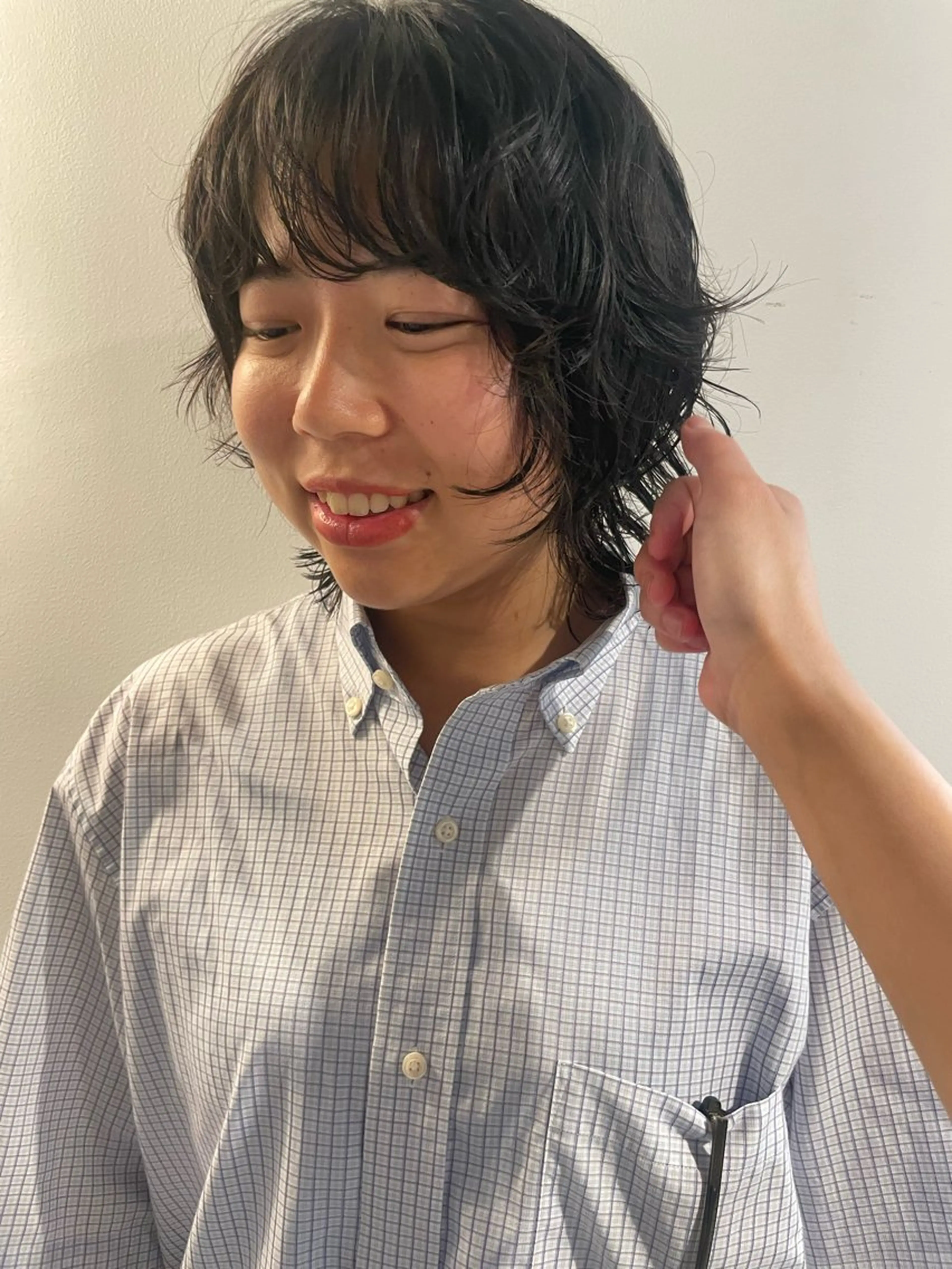 ミディアム ミディアムパーマ ウルフカット パーマ cyez rinkaのヘアスタイル