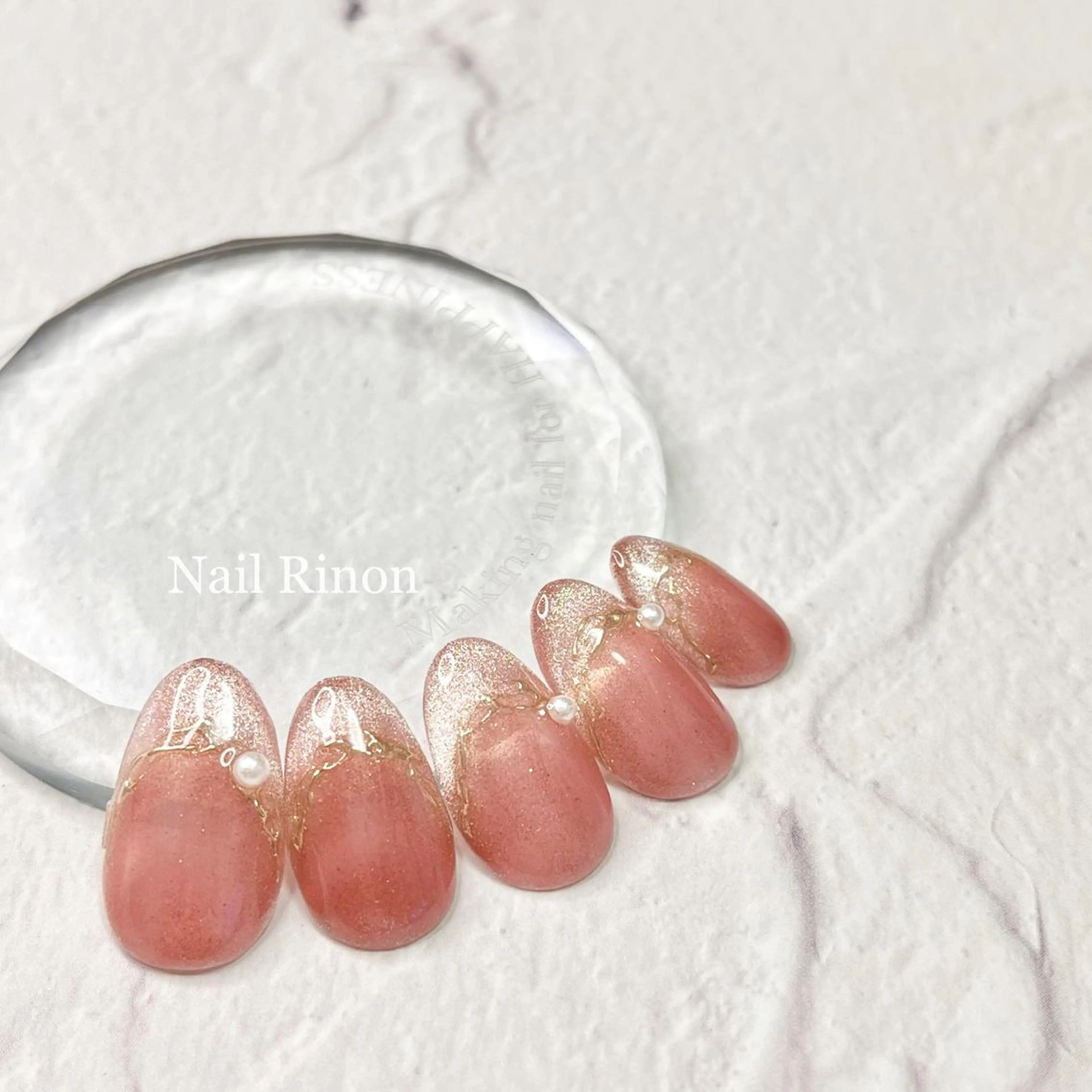 ネイル フレンチネイル マグネットネイル マグネットフレンチ ハンドネイル Nail Rinonのネイルデザイン