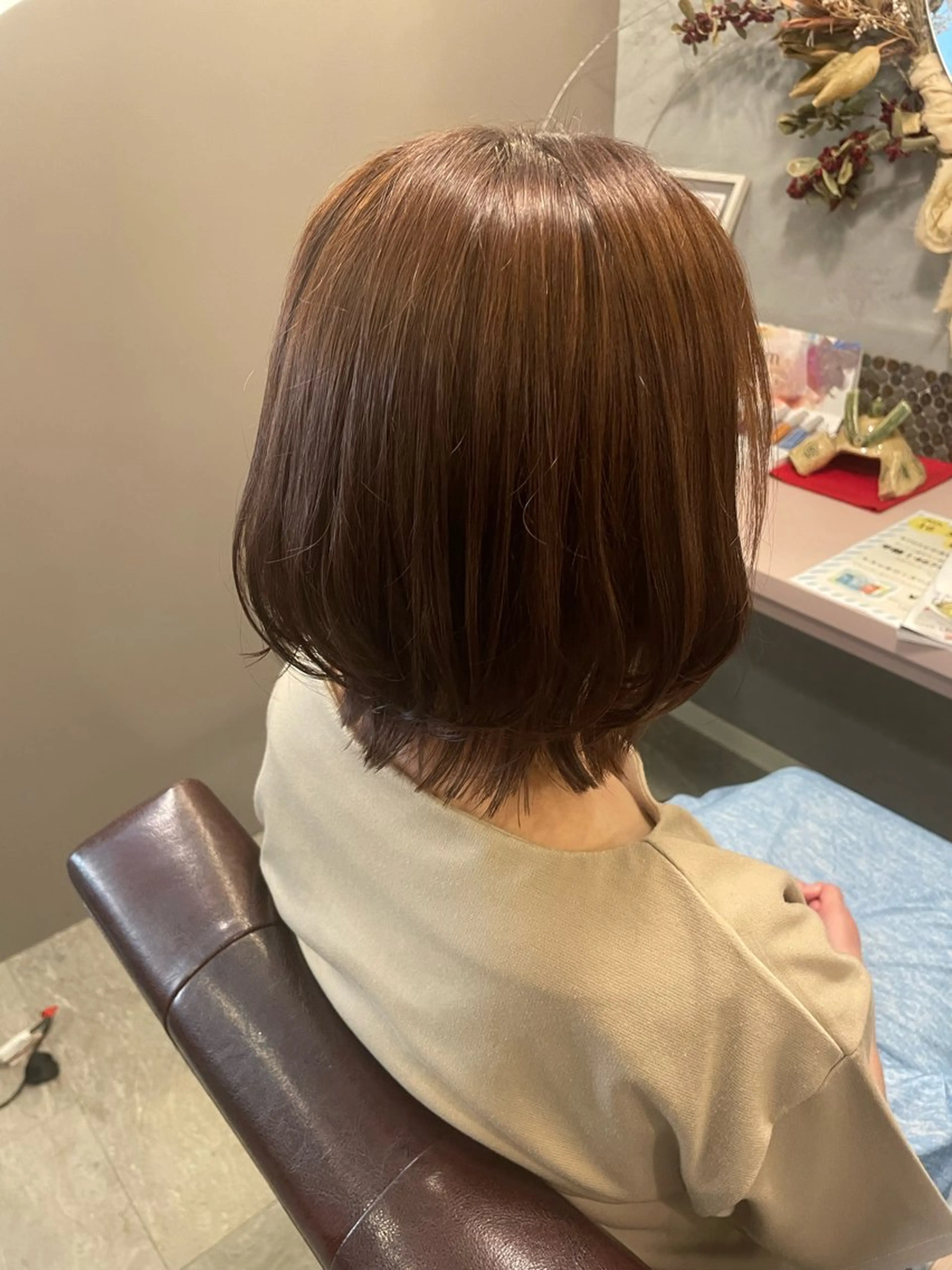 ミディアム 顔周りカット レイヤーカット カット ヘアカラー hair  make echo所属・hair make echo滿木あい花のヘアスタイル
