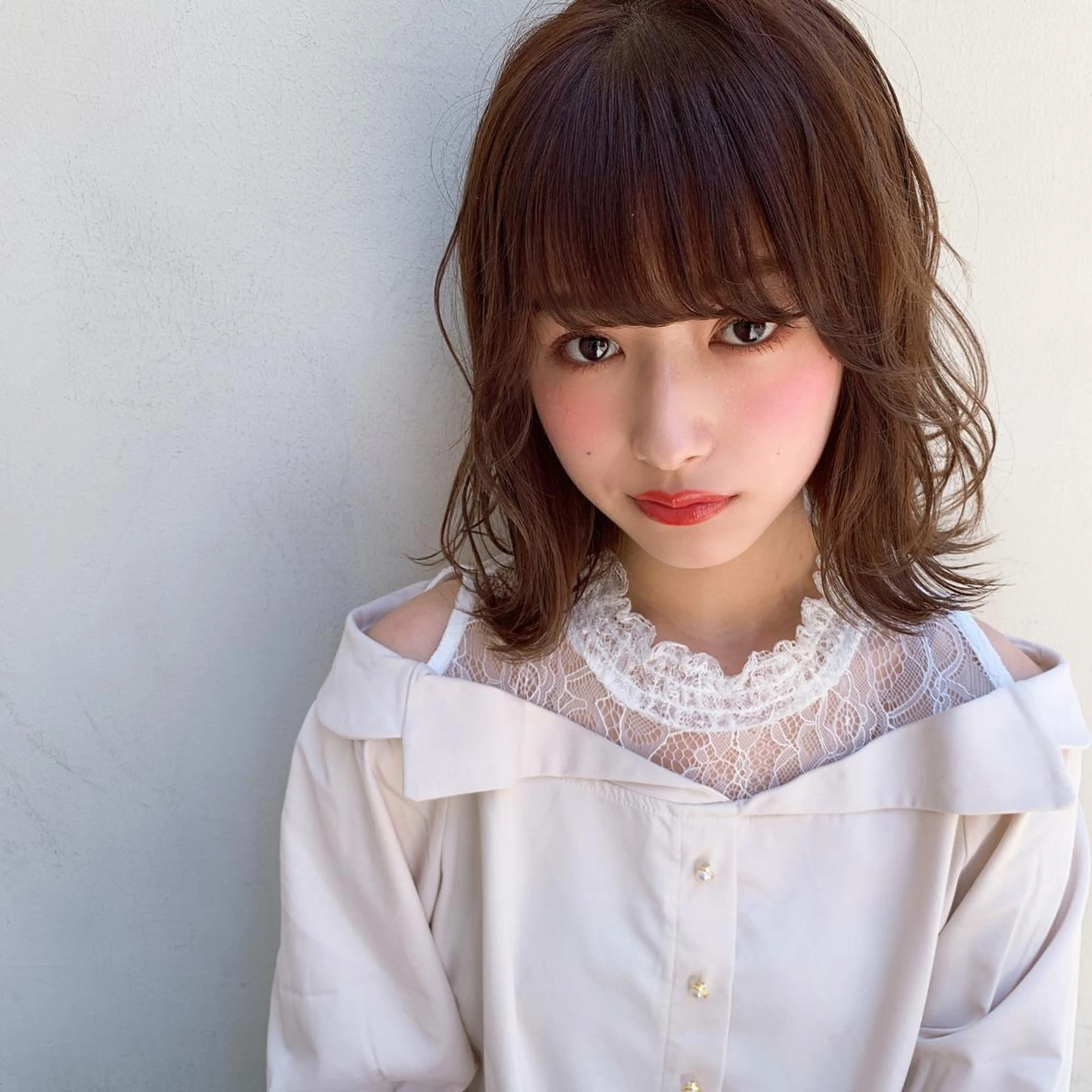 ミディアム カラー レイヤーカット 外ハネヘア 艶色&髪質改善 ✨ヨシムラユウシのヘアスタイル