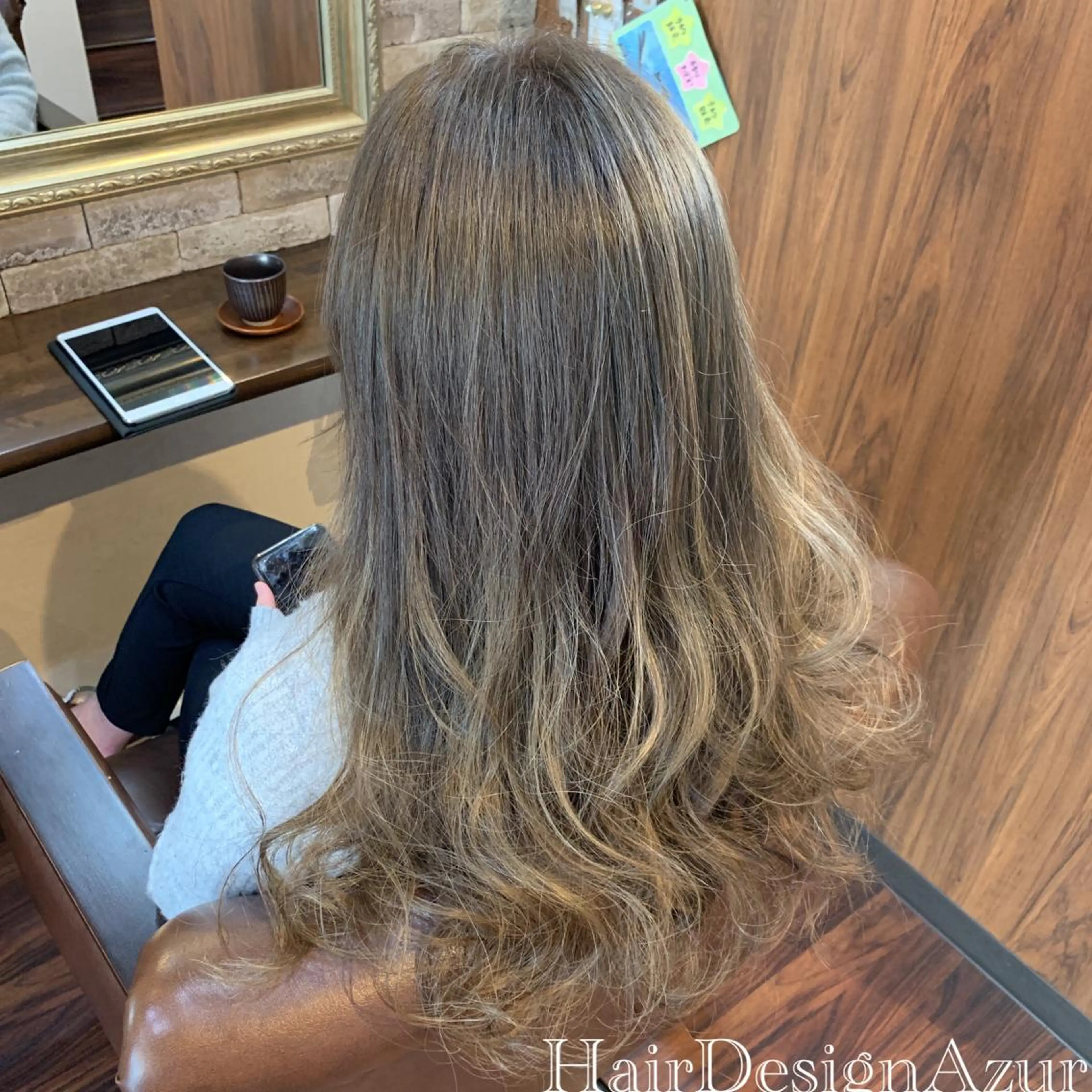 ロング HairDesign Azurのヘアスタイル