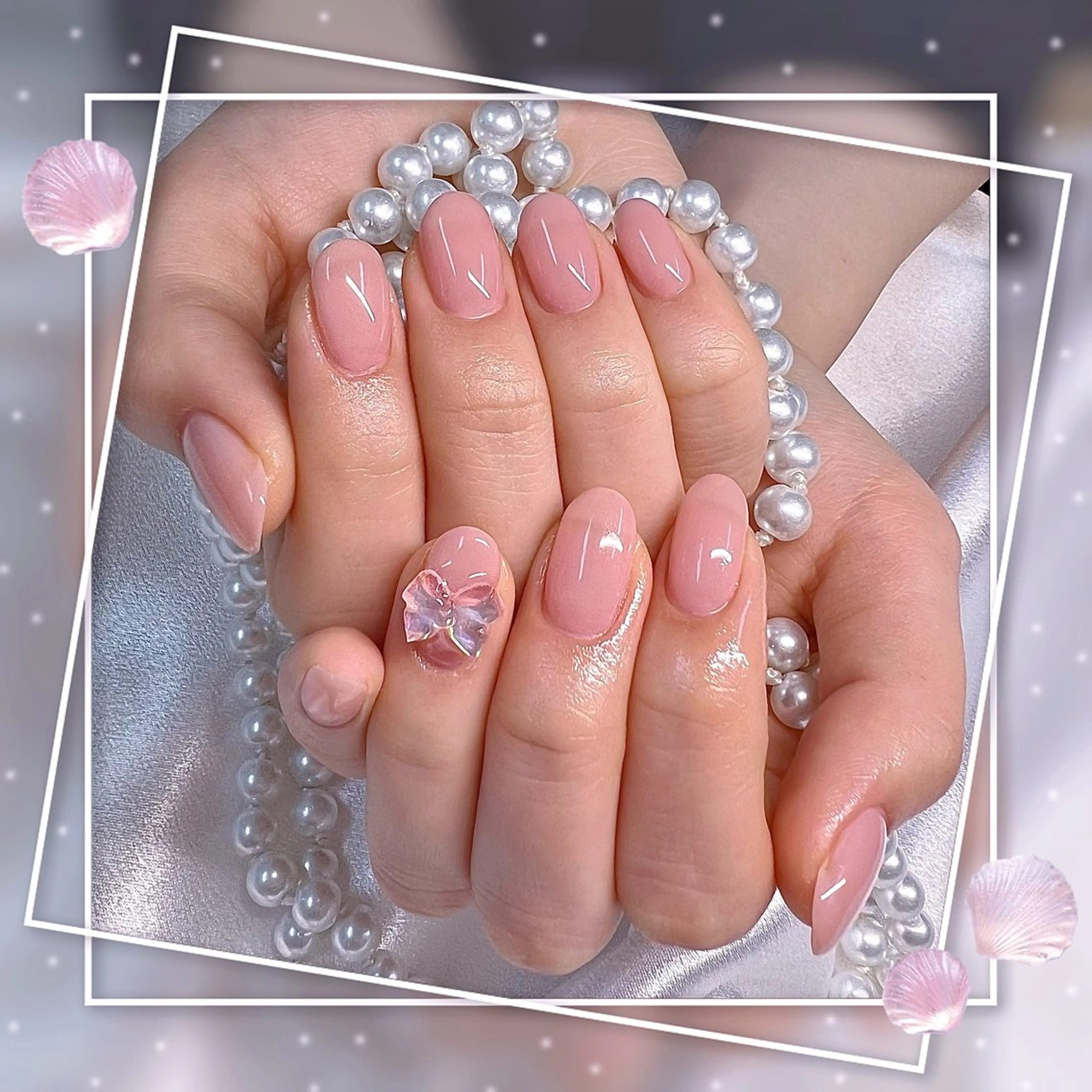 ネイル フレンチネイル グラデーション キラキラネイル 韓国ネイル マグネットネイル Chill Nailsalonのネイルデザイン