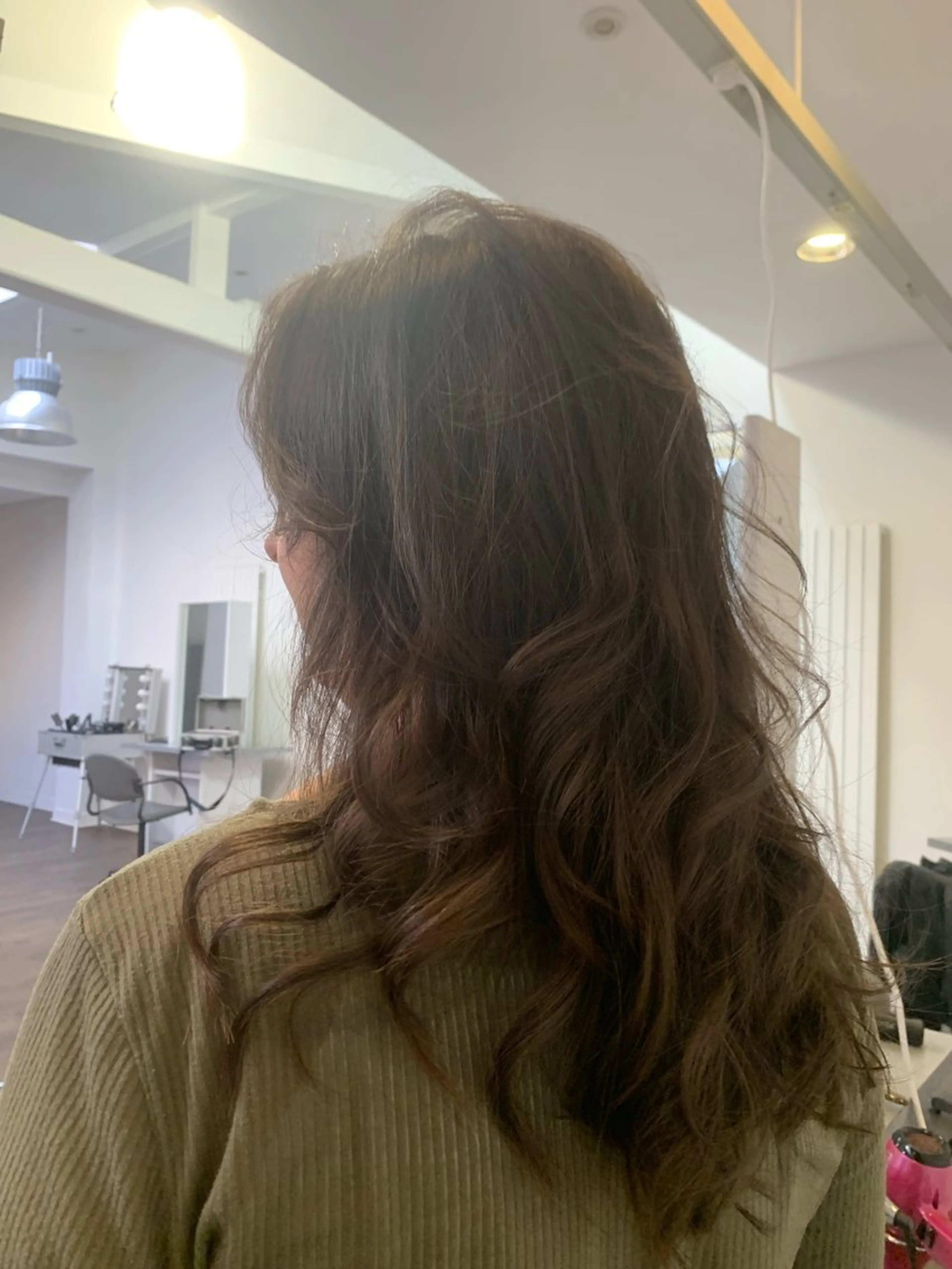 ロング レイヤーカット 【モデル募集】貝沼 しおんのヘアスタイル