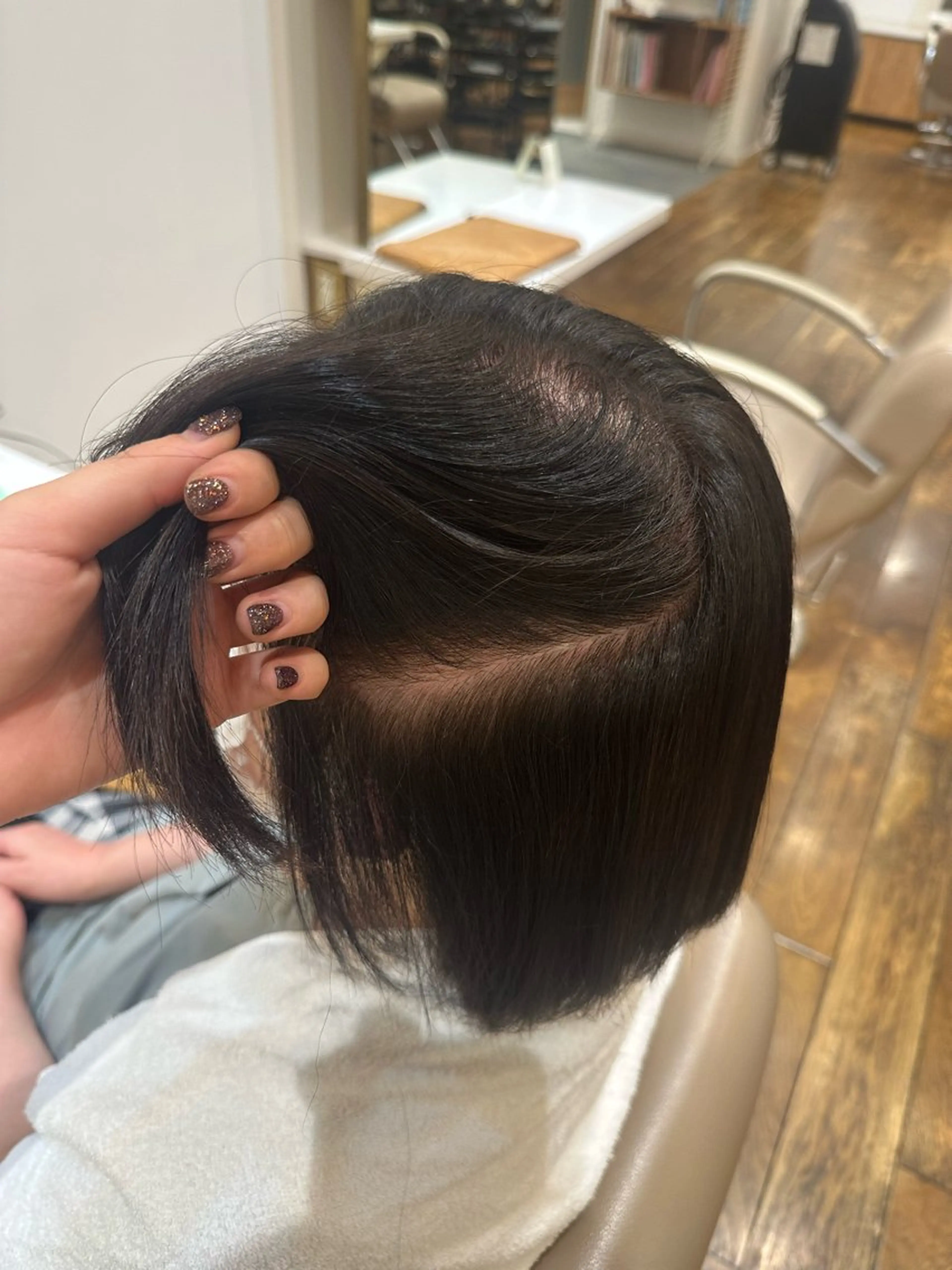 ショート カラー 池見 円花のヘアスタイル