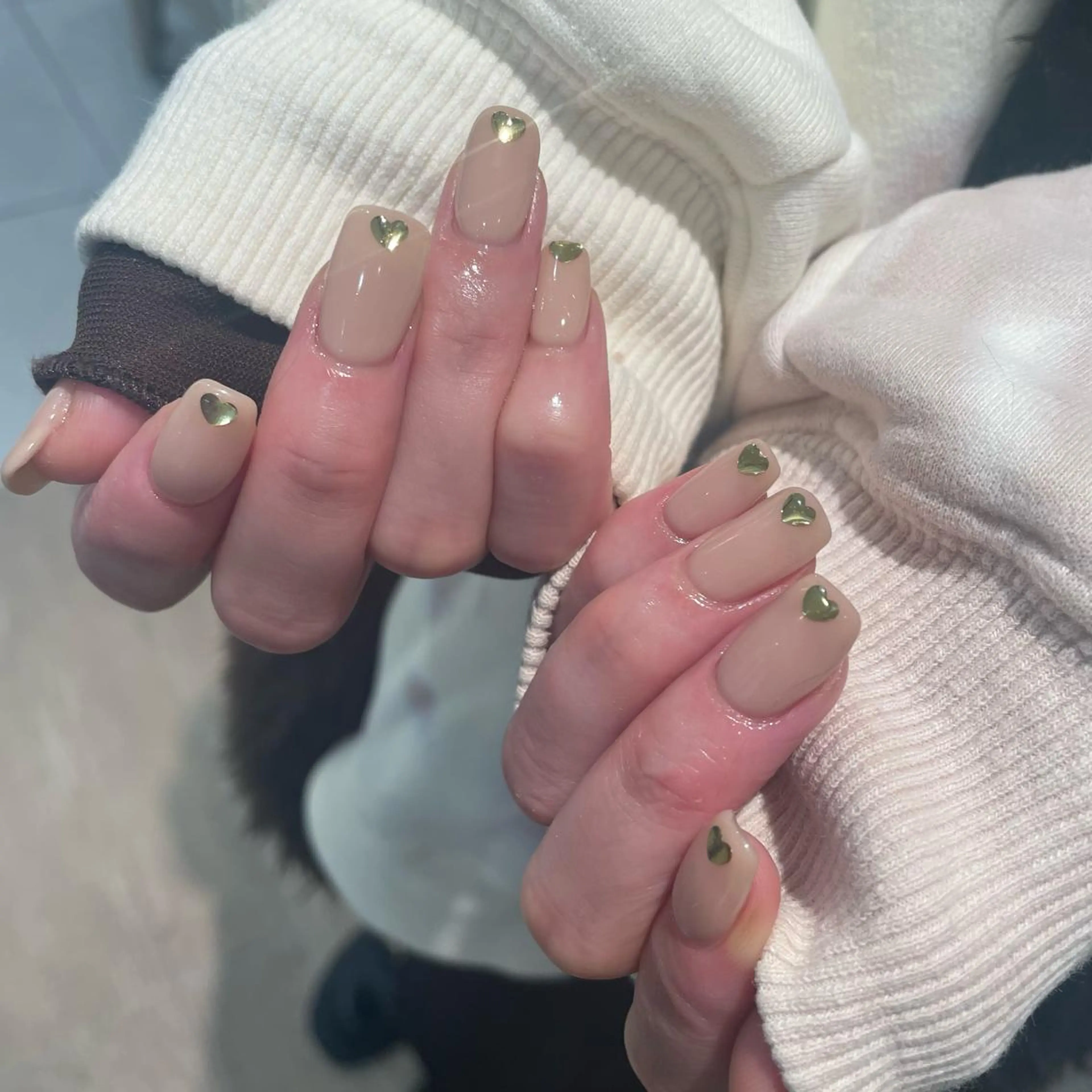 ネイル ハンドネイル 細矢 咲花のネイルデザイン