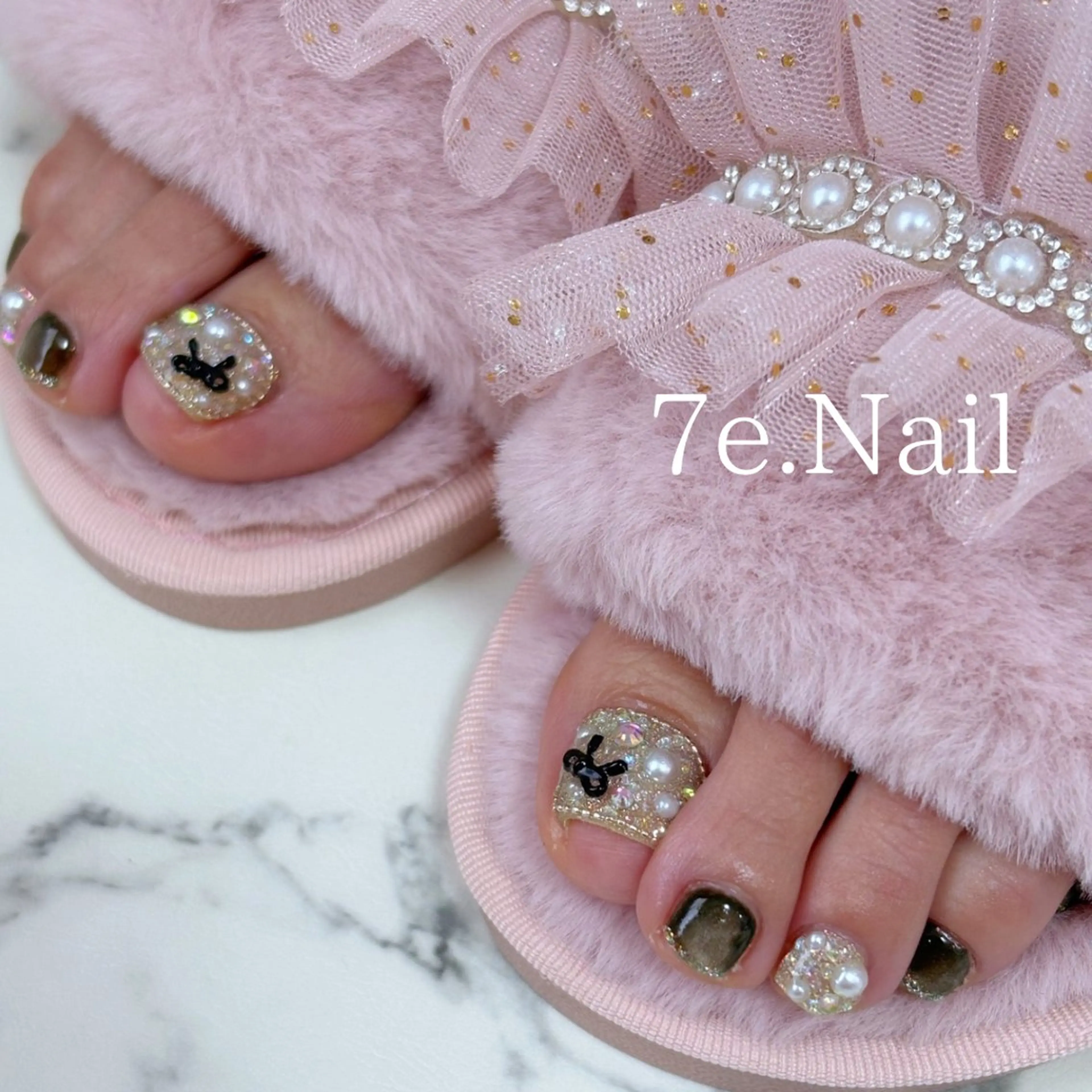 ネイル 7e. Nailのネイルデザイン