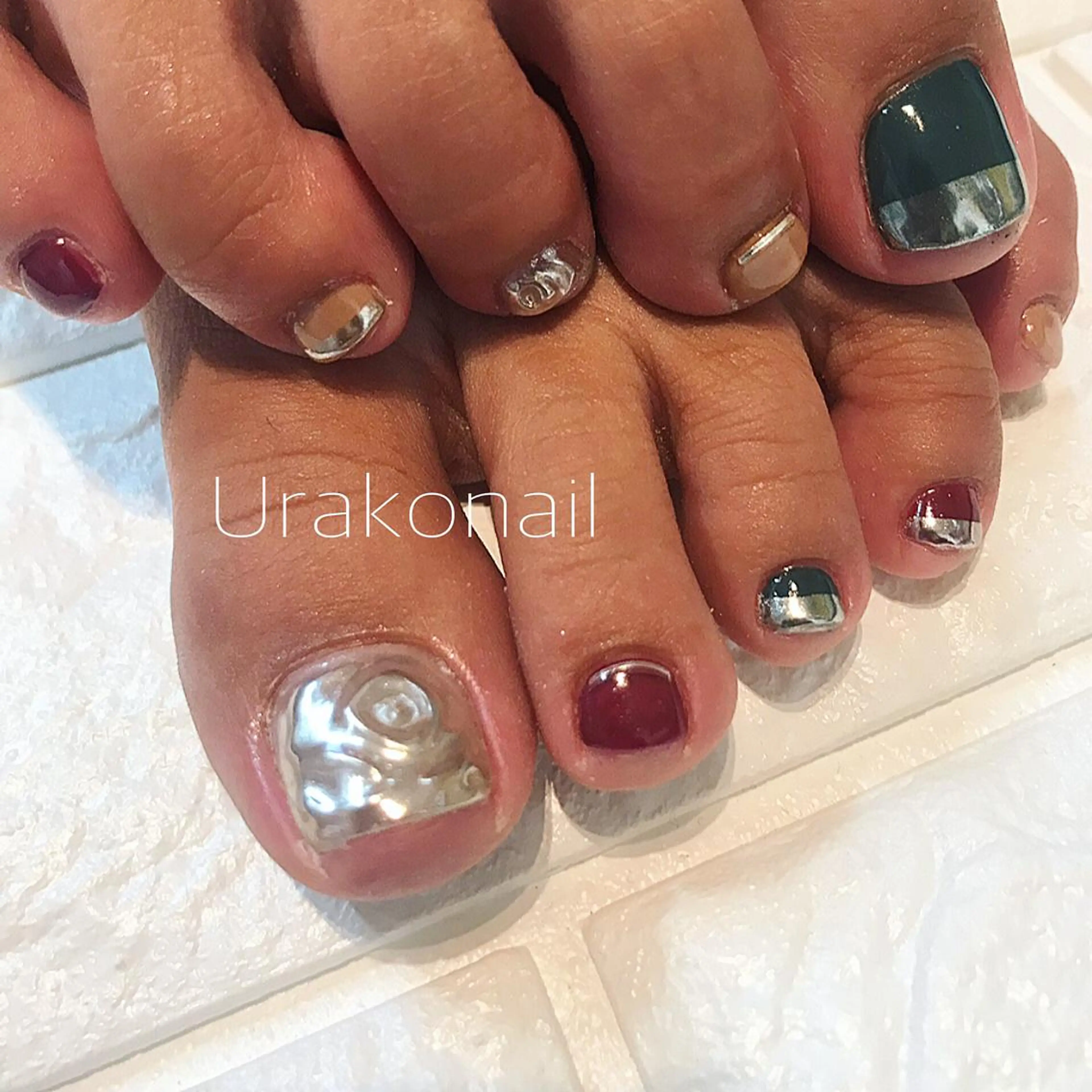 ネイル UrakoNail 《nail》のネイルデザイン