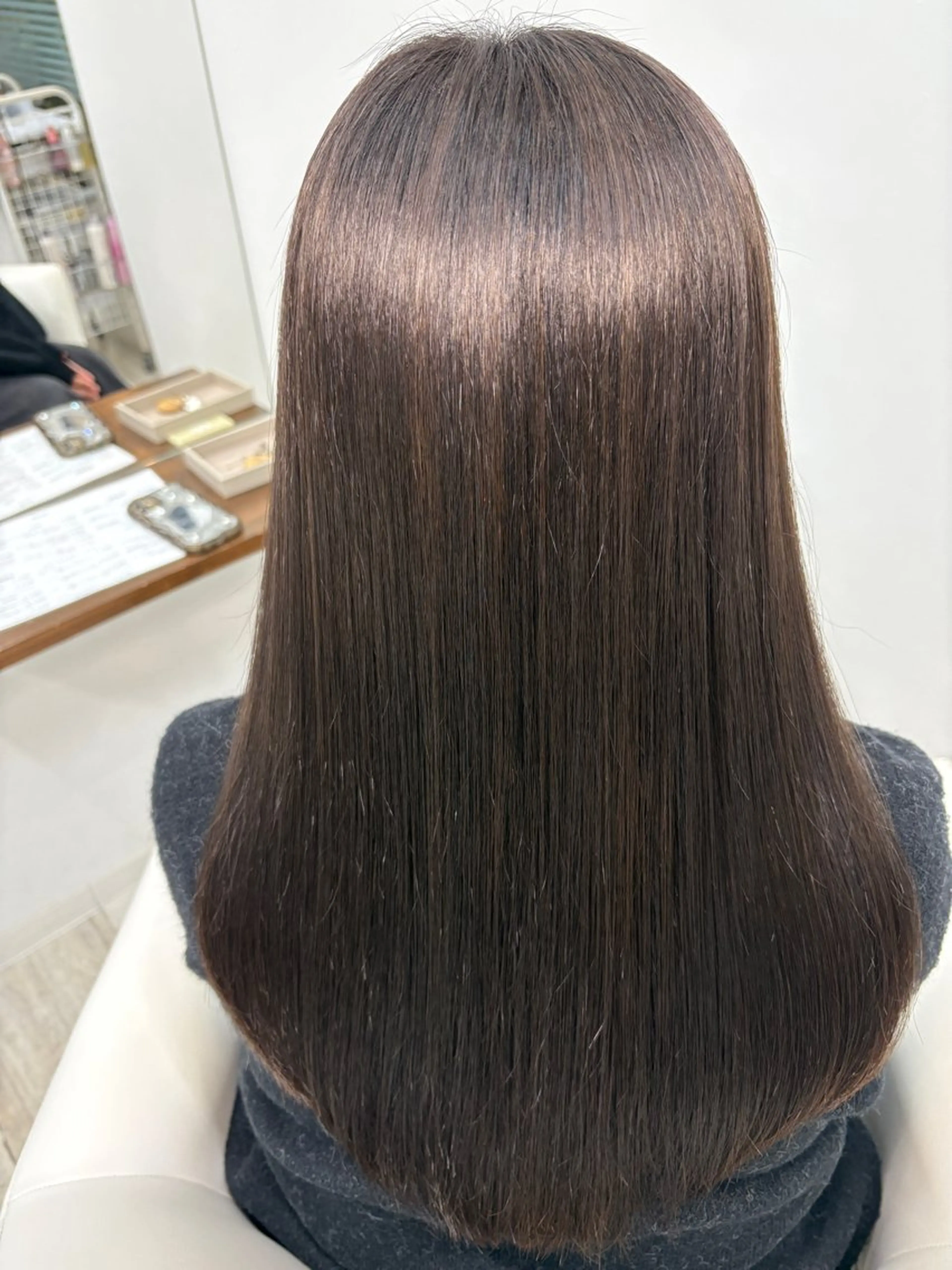 ミディアム カット 縮毛矯正 トリートメント SHO担当髪質改善 東加古川アーティブのヘアスタイル