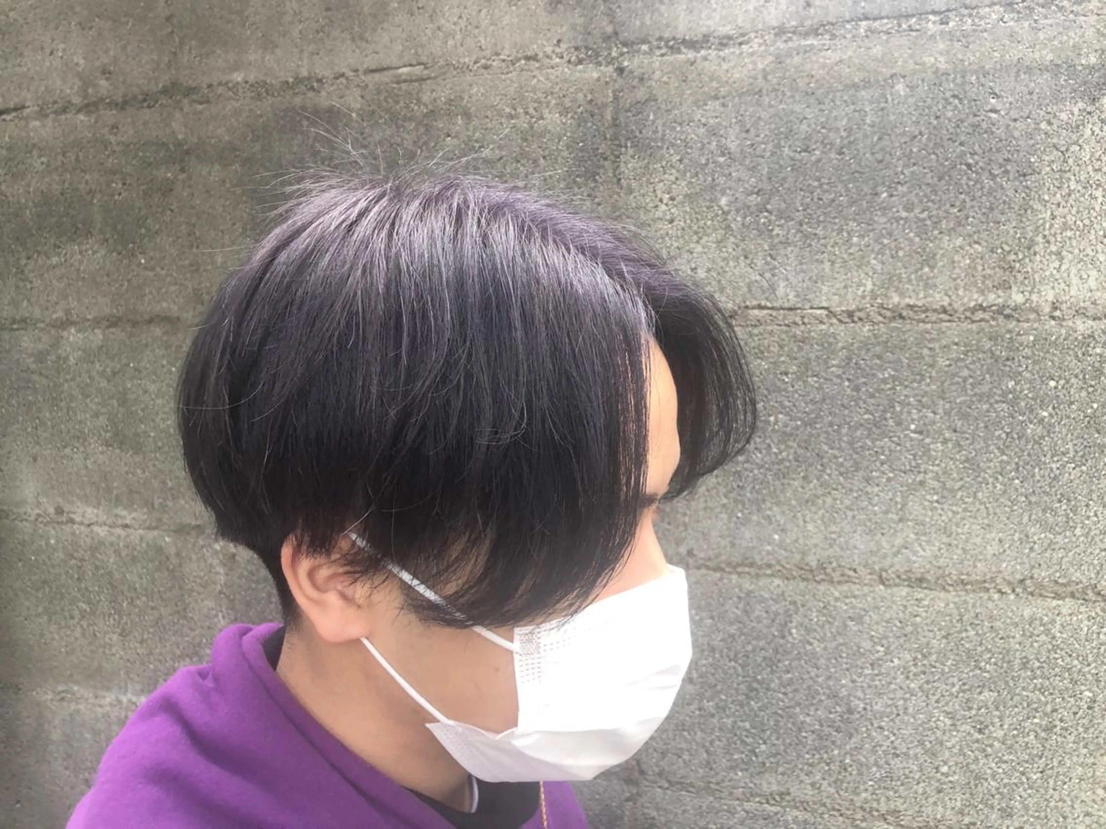 ミディアム パーマ メンズ センターパート カット ヘアカラー 毛流れヘアの達人 店長　須田龍世のヘアスタイル