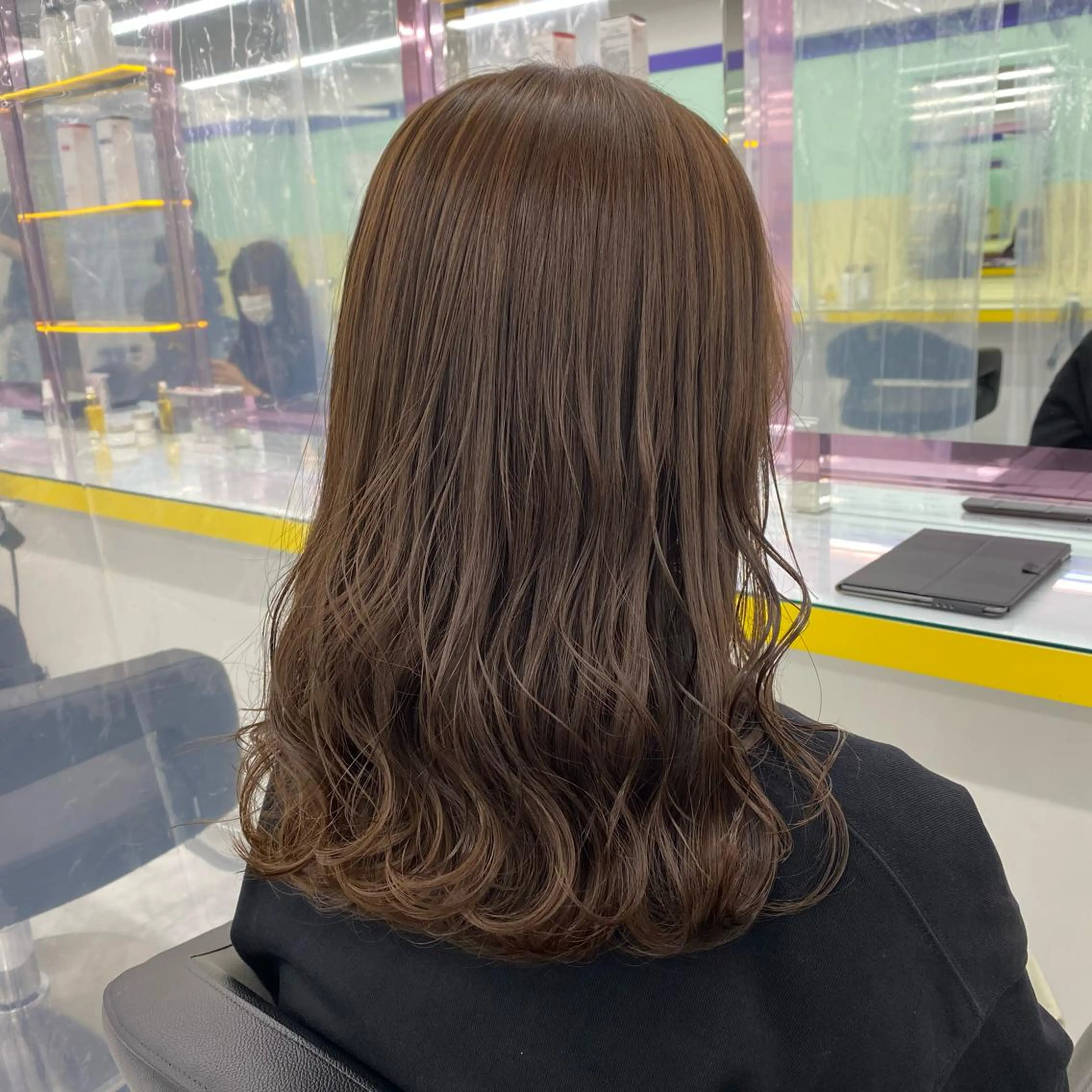 セミロング カラー ヘアアレンジ ヘアカラー トリートメント GOTODAY shair salon 横浜mare店所属・透明感抜群カラー mai🍑♡のヘアスタイル