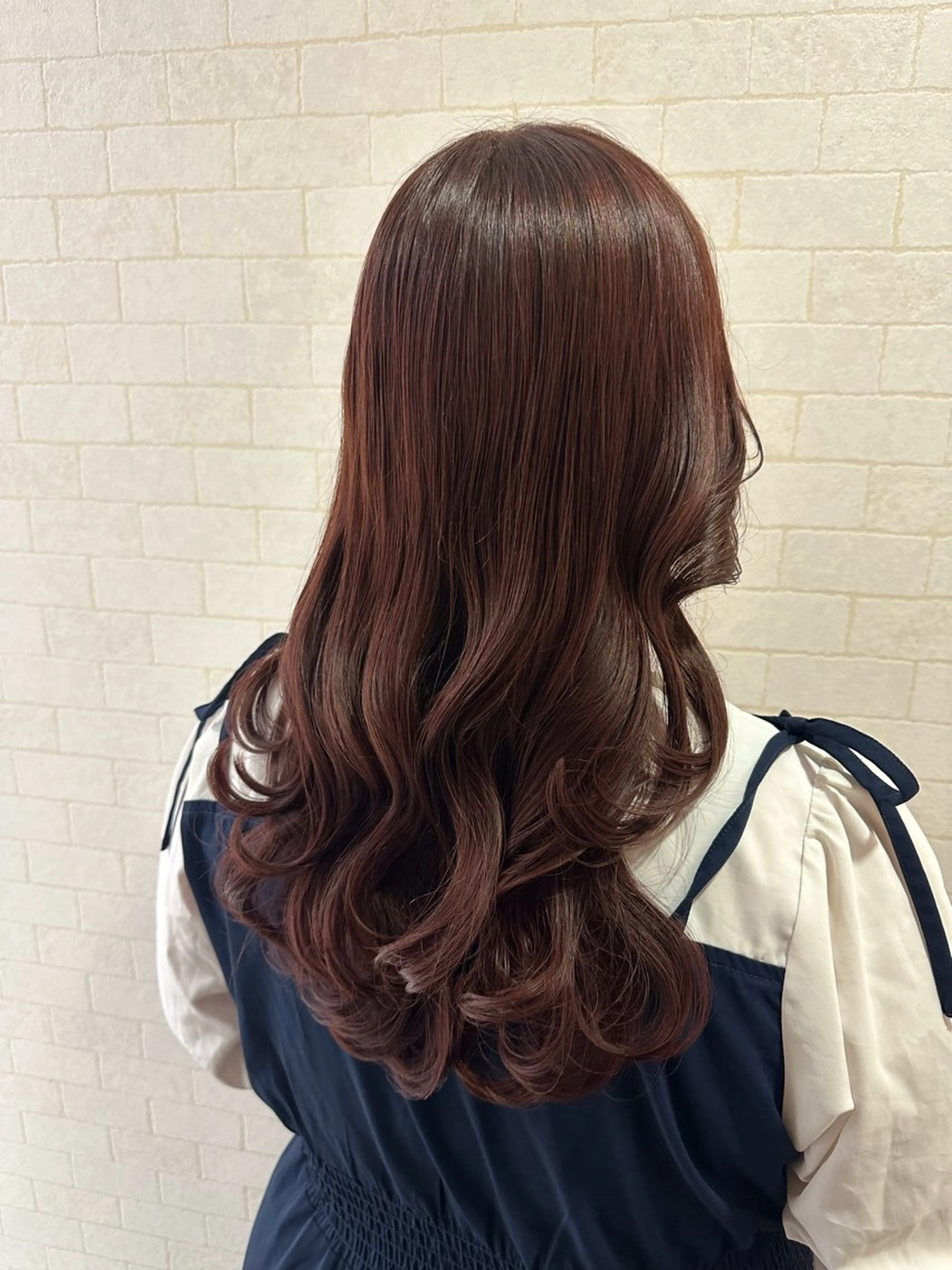 ロング カラー ブリーチ 透明感カラー ダブルカラー ブリーチなしカラー 顔まわりレイヤー 大人レイヤー& 透明感カラー💄のヘアスタイル