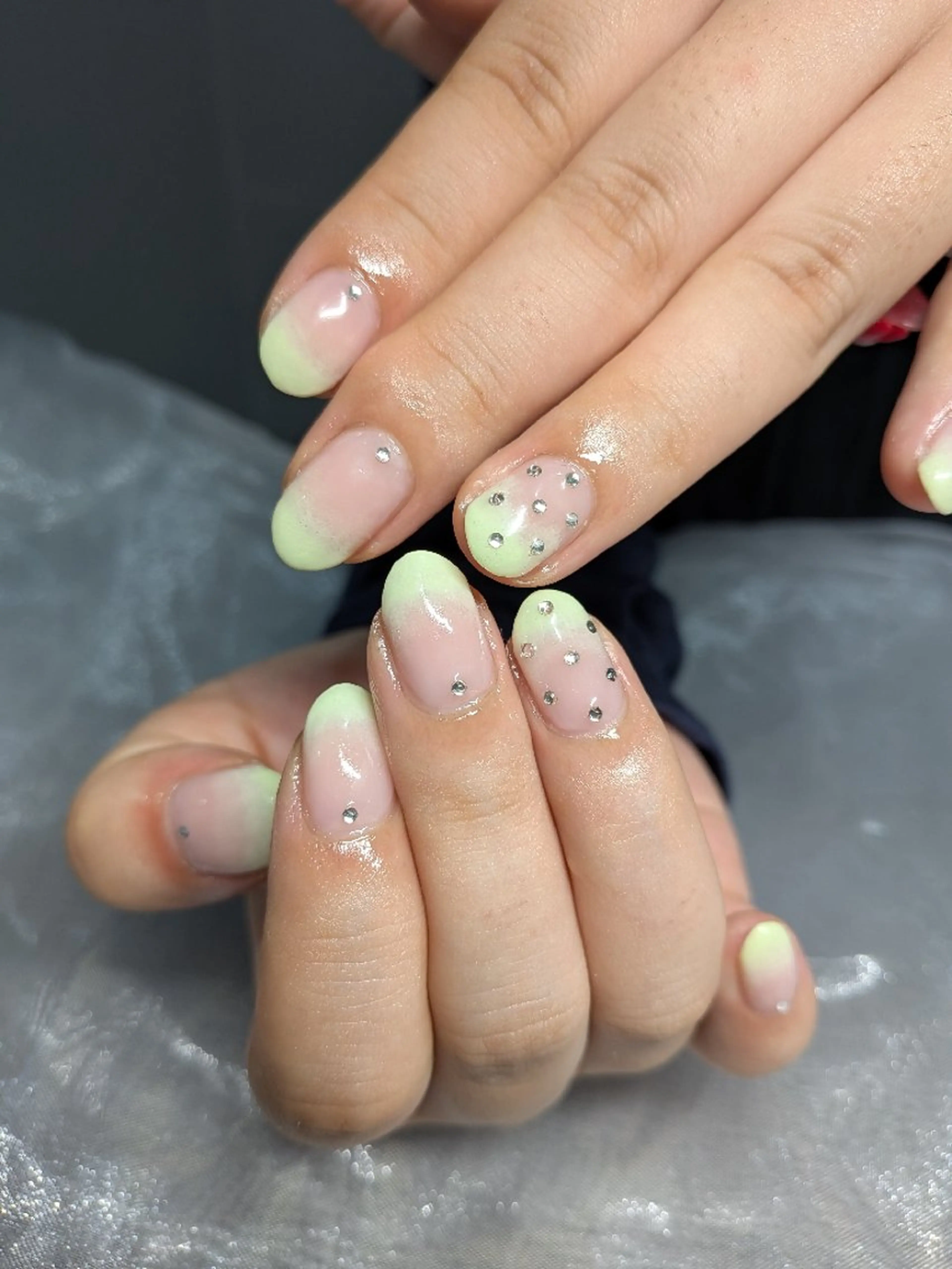 ミディアム ハンドネイル salon  Liange所属・Liange YUのネイルデザイン