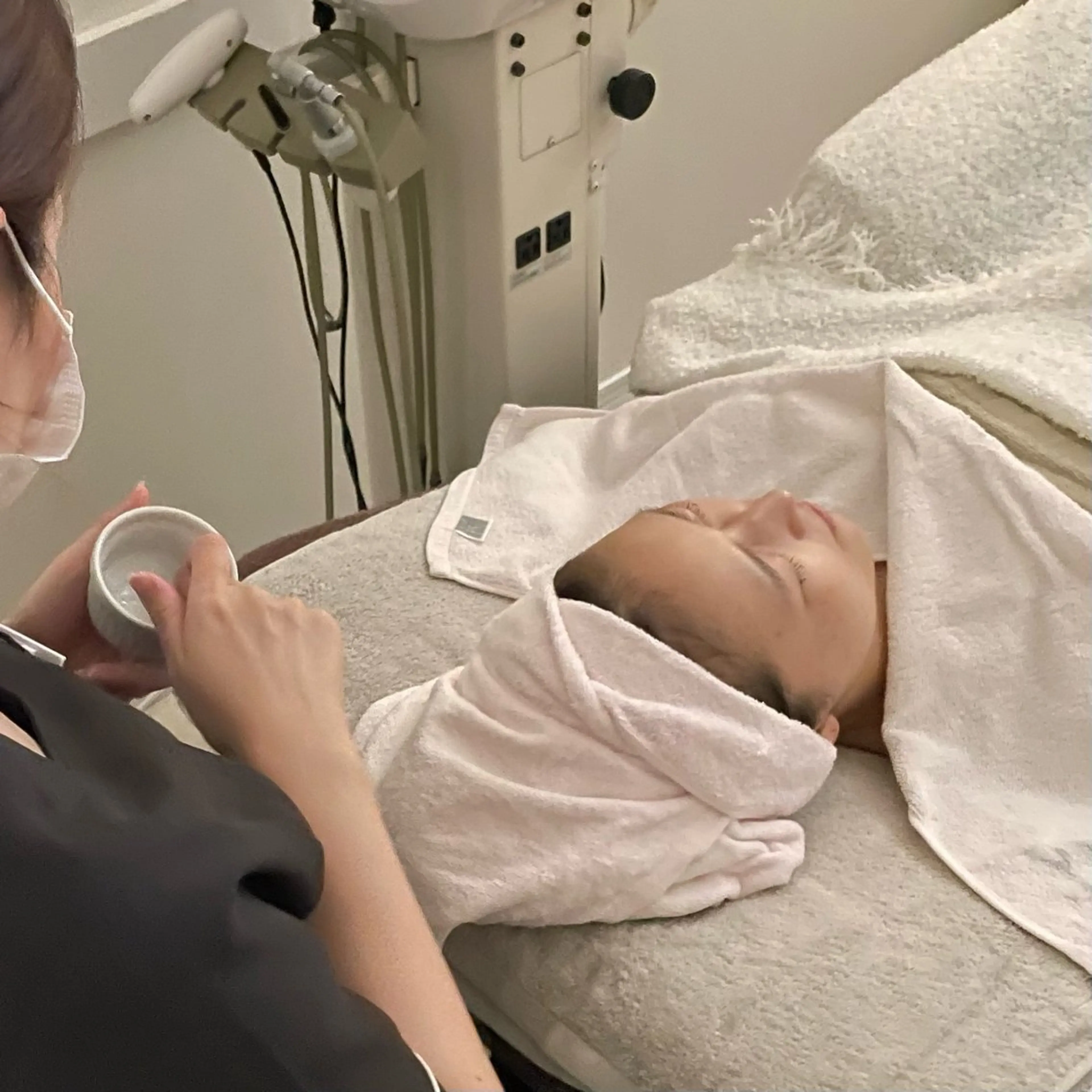 フェイシャルエステ~デコルテ~ (70分)の写真