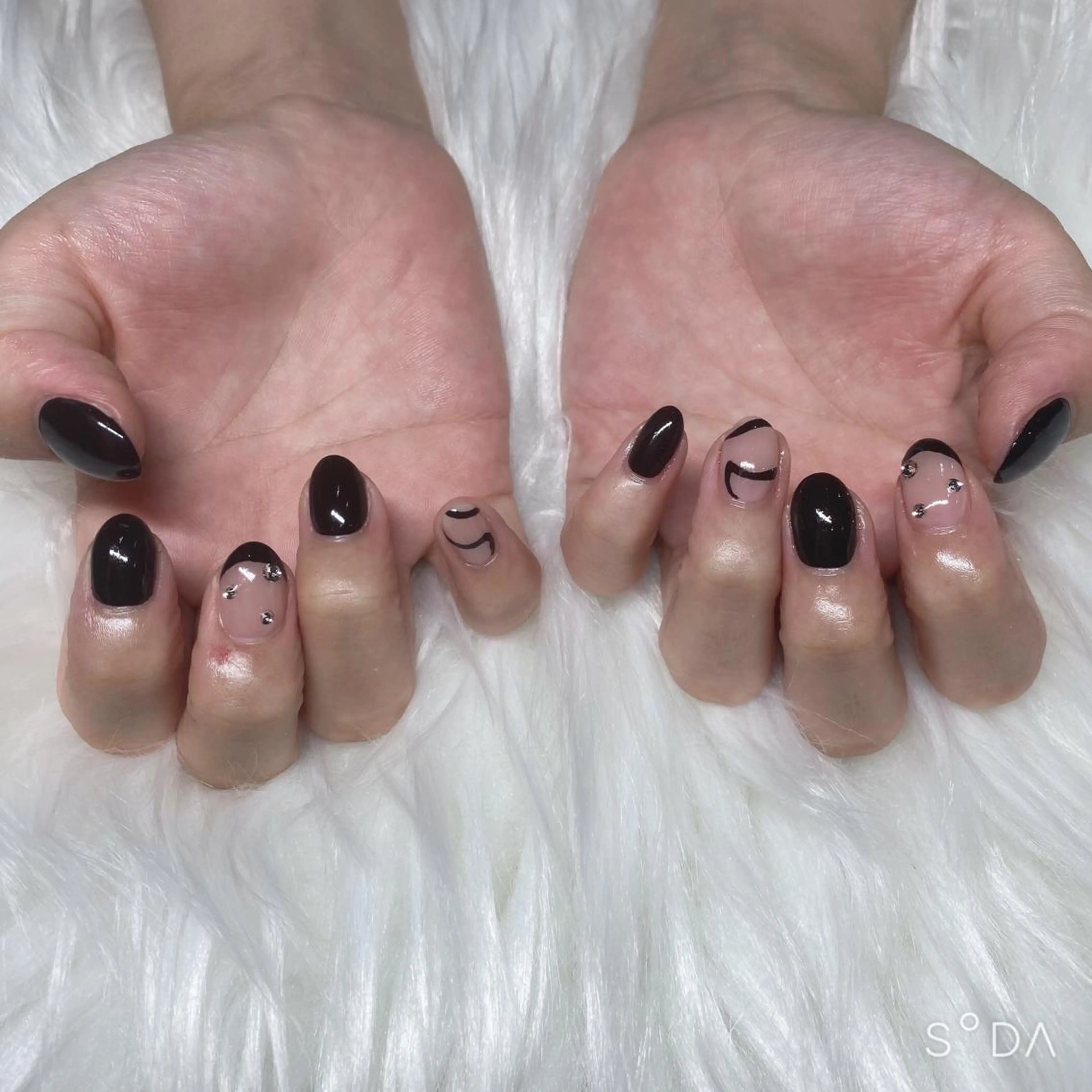 ネイル T-Rich所属・高野 沙玖良のネイルデザイン