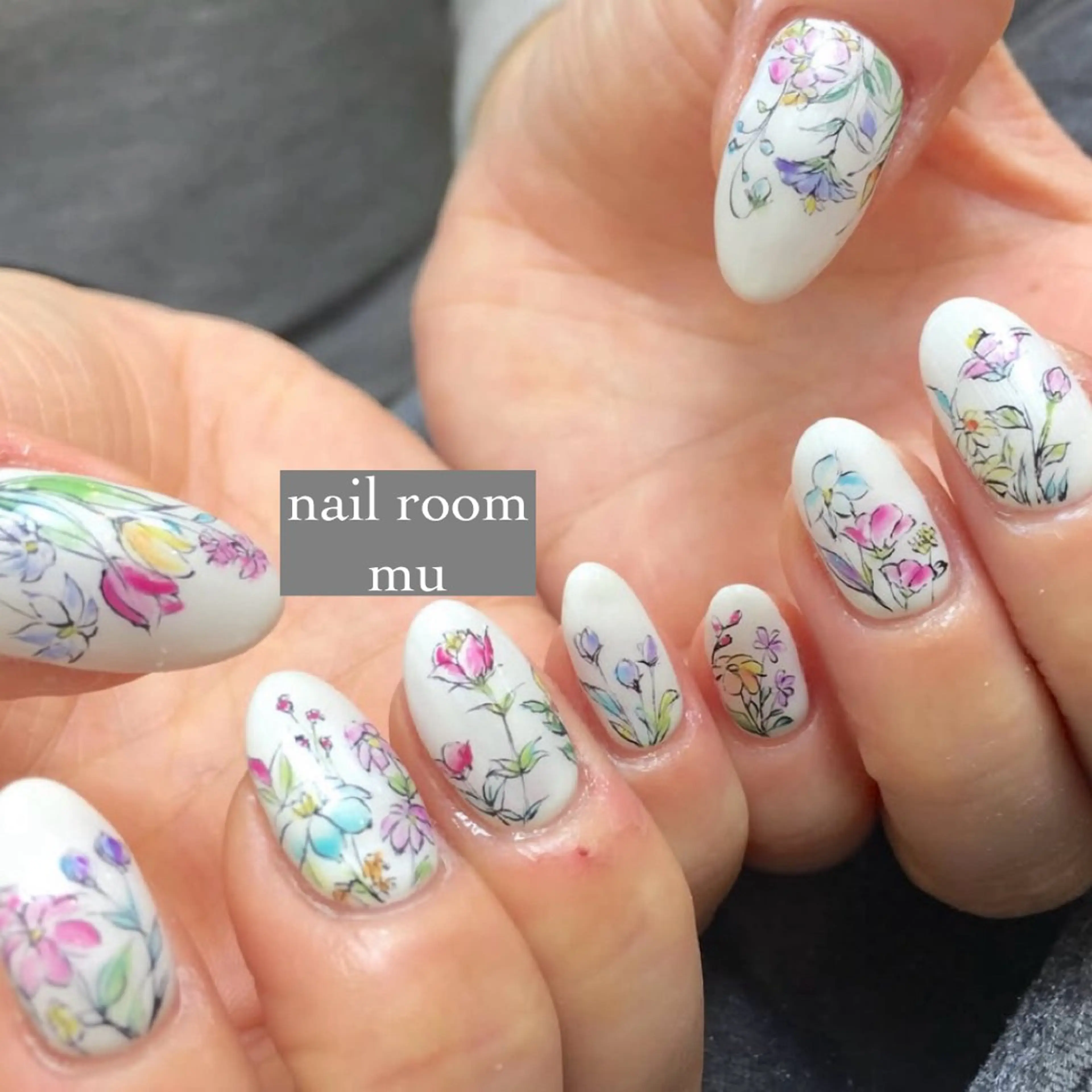 ネイル ハンドネイル nail room muのネイルデザイン
