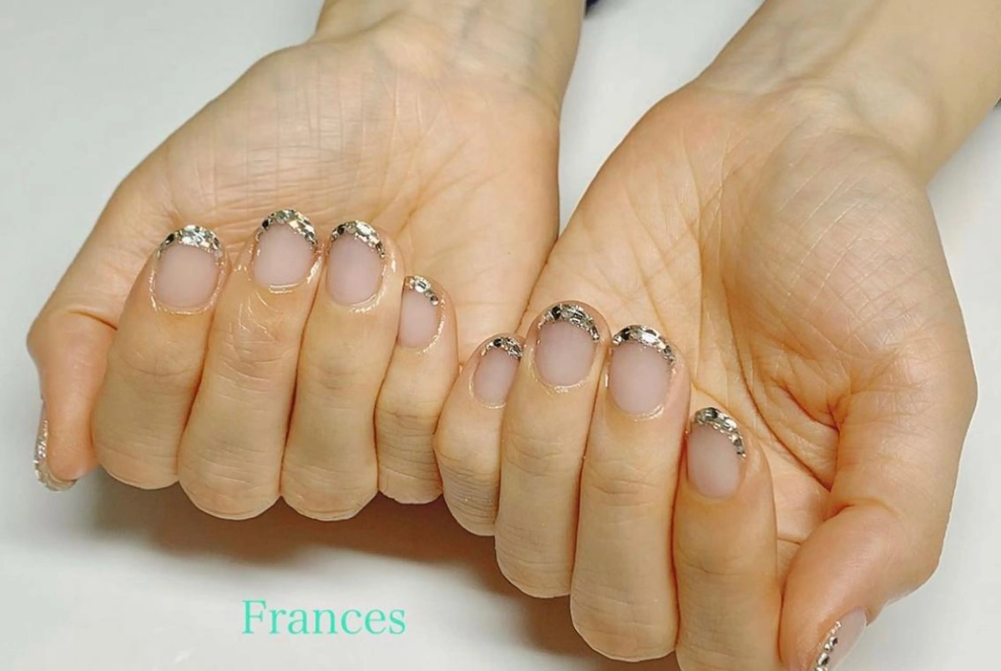 ネイル フレンチネイル ストーンネイル ハンドネイル Frances 今村のネイルデザイン