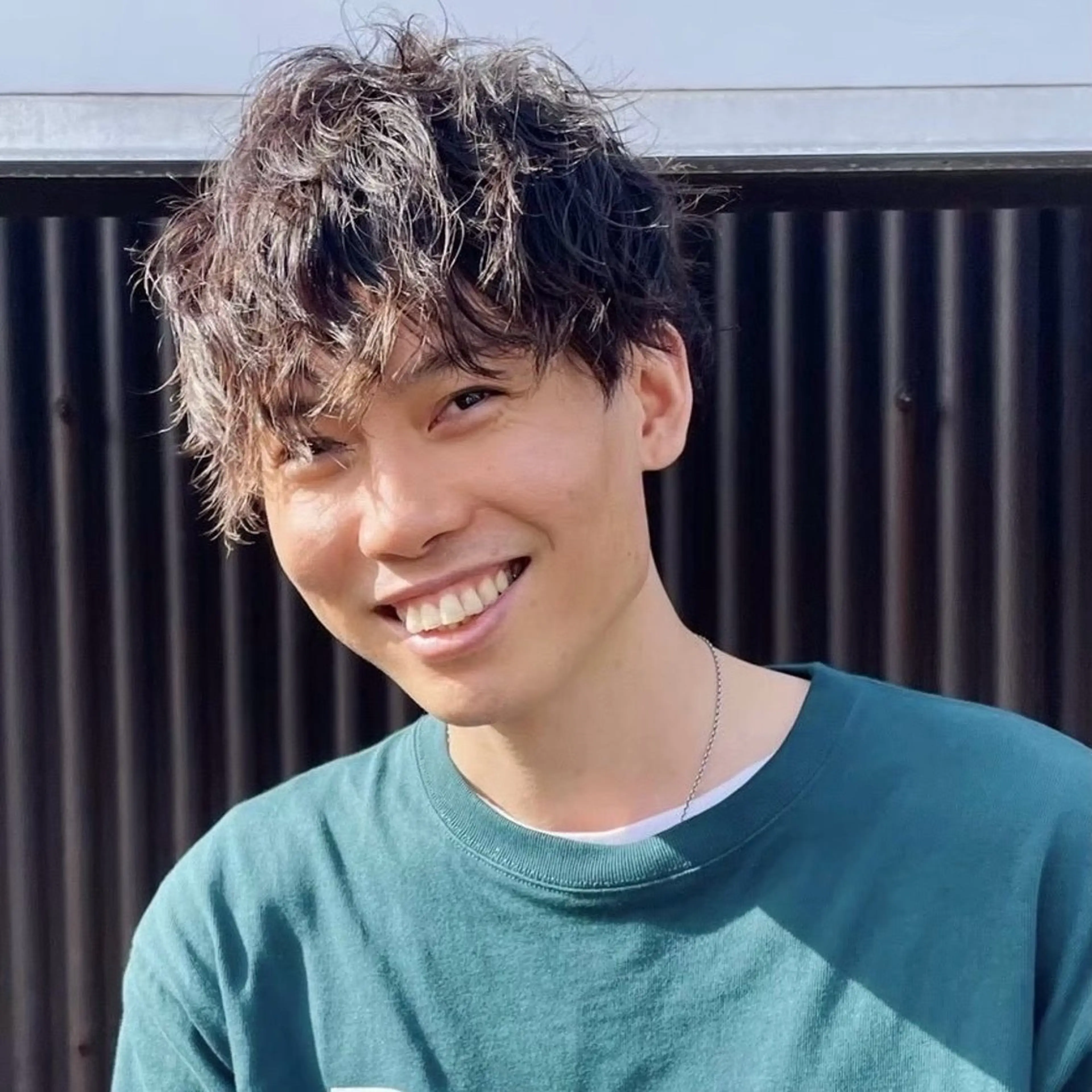 ミディアム メンズ 夏向/ハイトーン /パーマのヘアスタイル