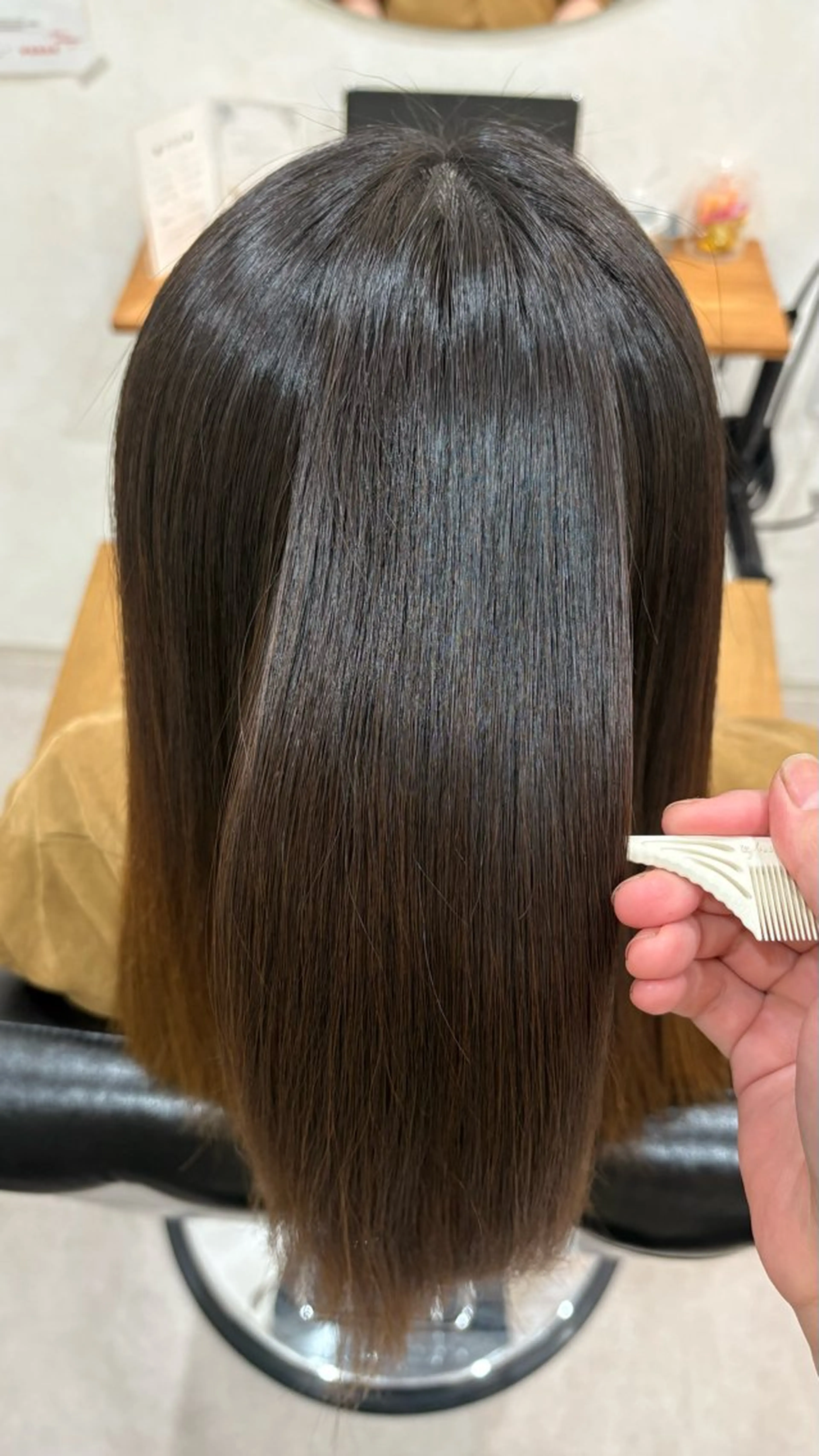 ミディアム 縮毛矯正 トリートメント 縮毛矯正 トリートメント 末永 琴音のその他イメージ