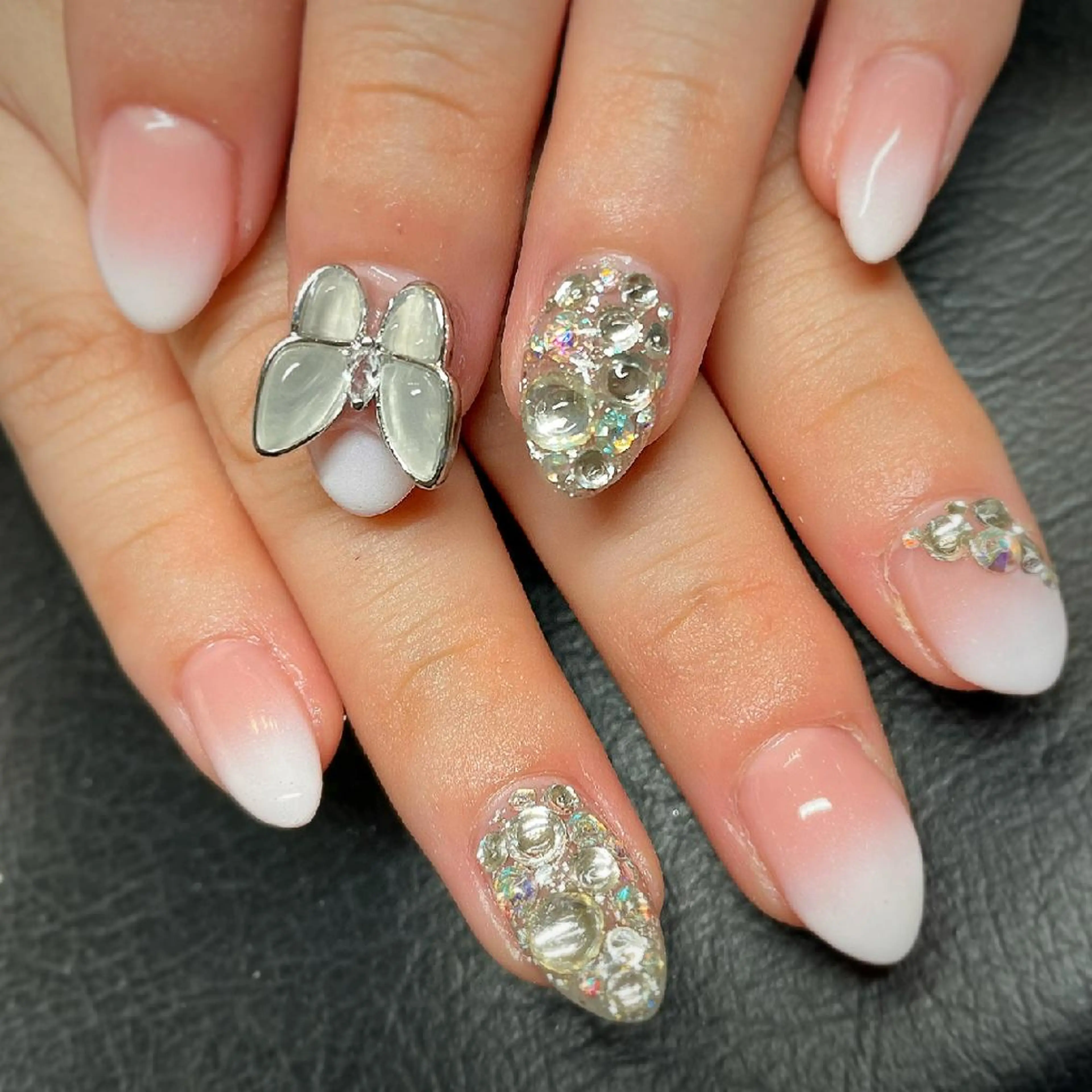 ネイル キラキラネイル AQUA NAIL所属・AQUA NAILのネイルデザイン