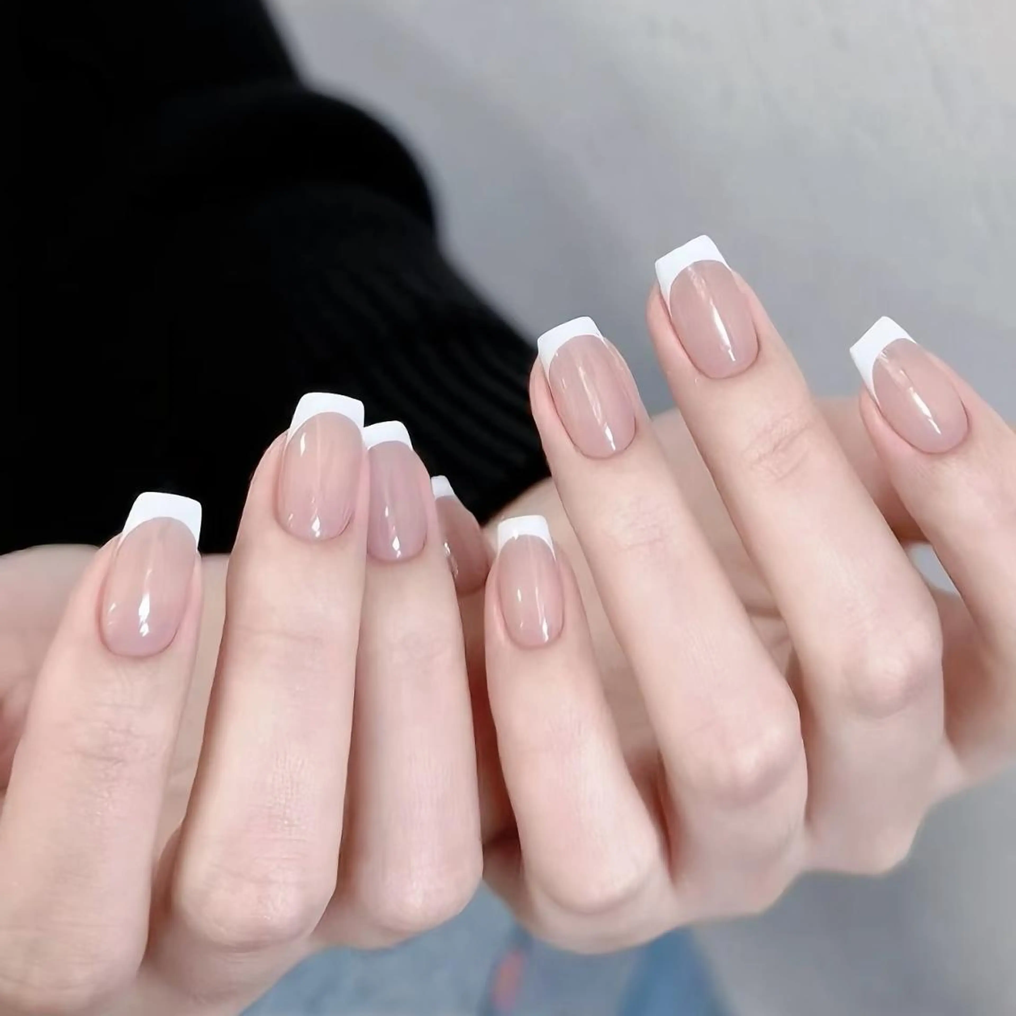 🌸🌸カラーフレンチ(ベースカラーあり)🌸🌸オフ+500円の写真