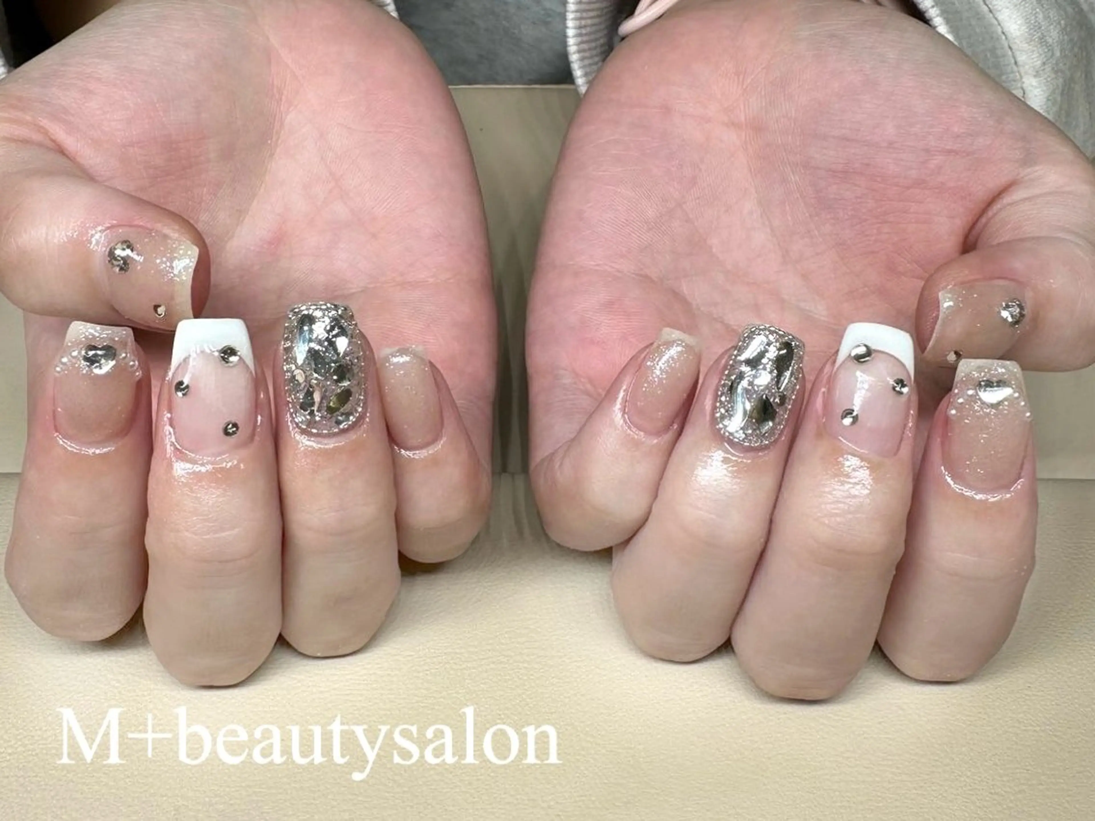 ネイル M+  Beauty Salonのネイルデザイン