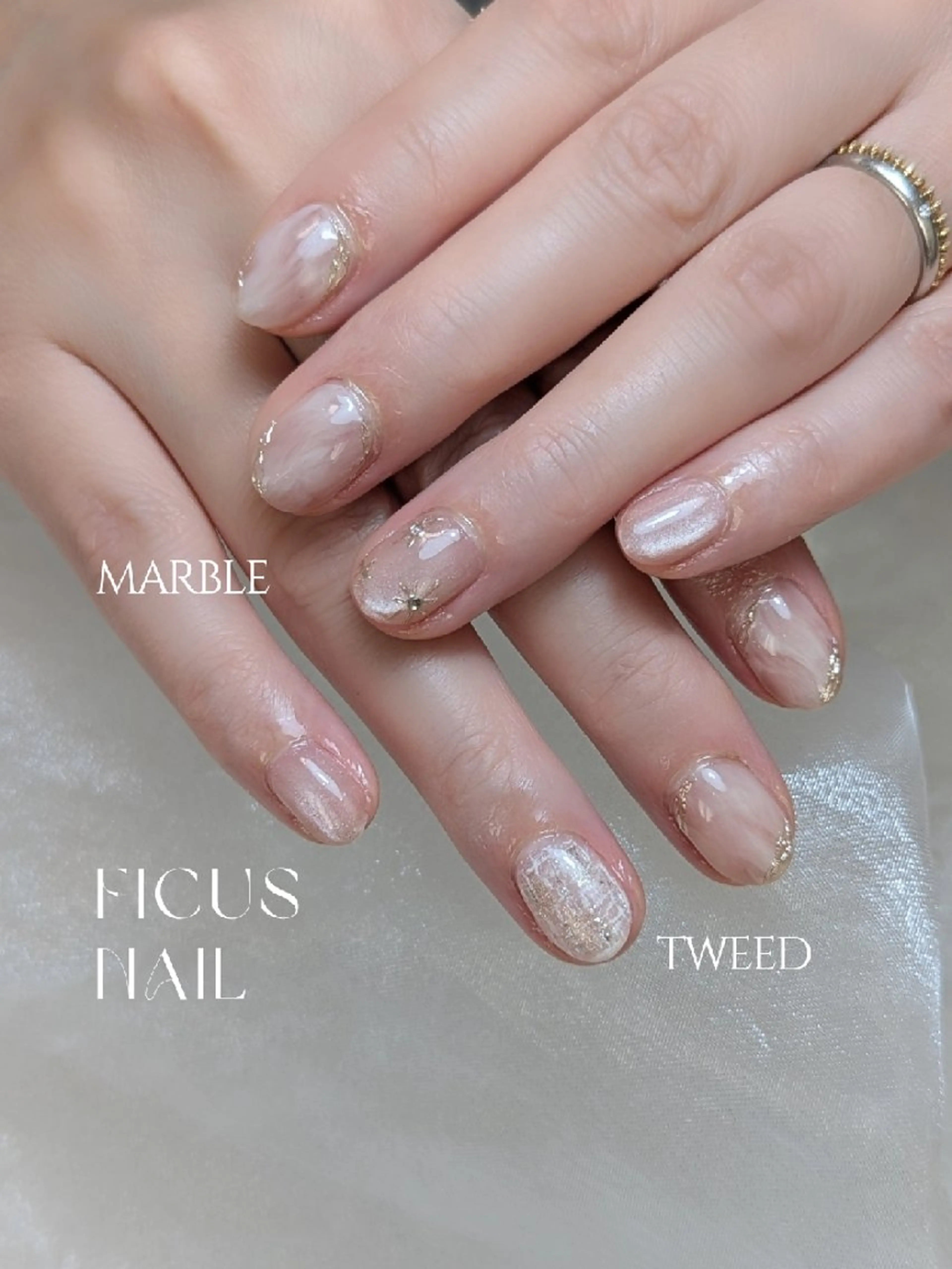 ネイル マグネットネイル 大理石ネイル(マーブル) オフィスネイル ショートネイル シンプルネイル ハンドネイル ficus nailのネイルデザイン