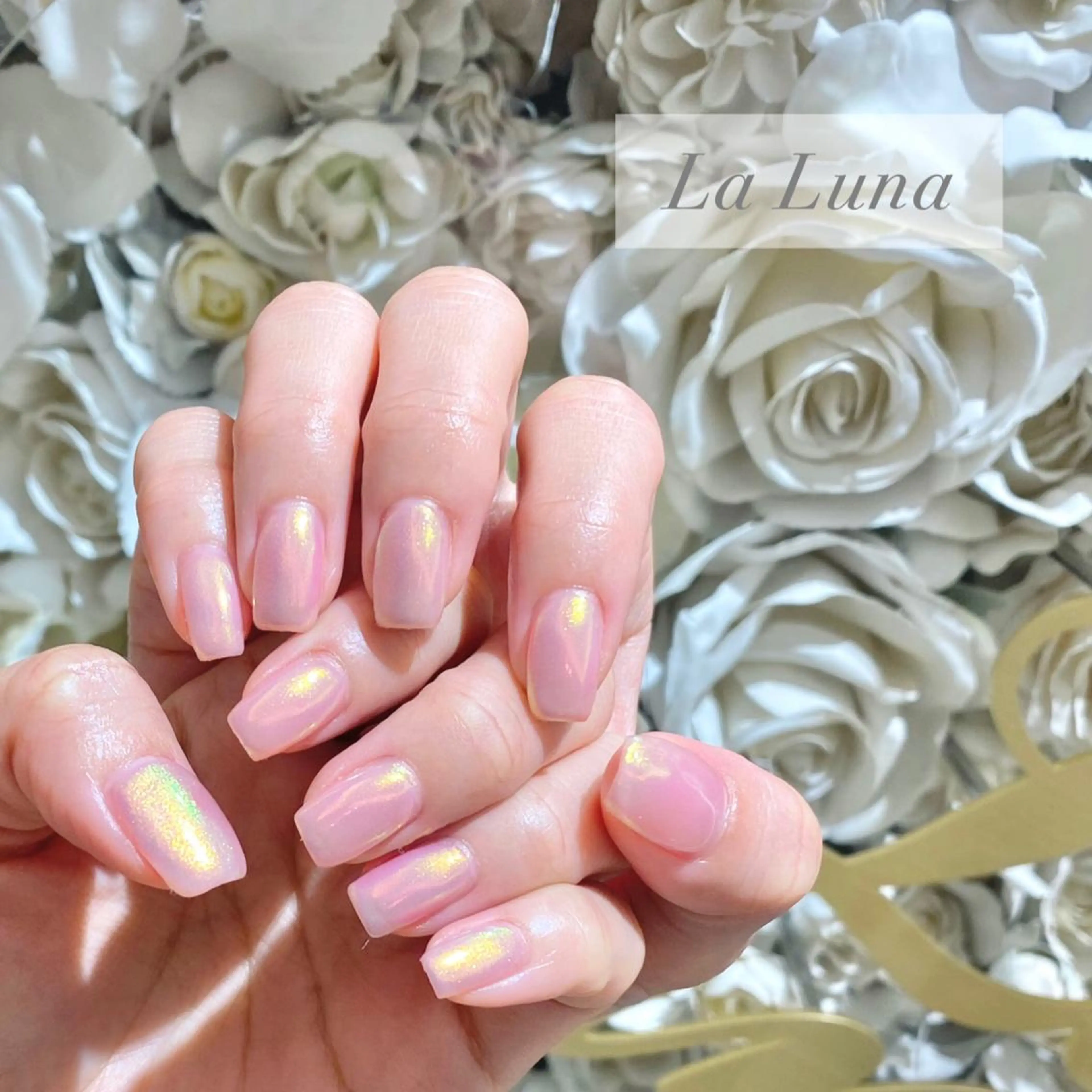 ネイル オーロラネイル ハンドネイル ＬａＬｕｎａ🌙 natsukiのネイルデザイン