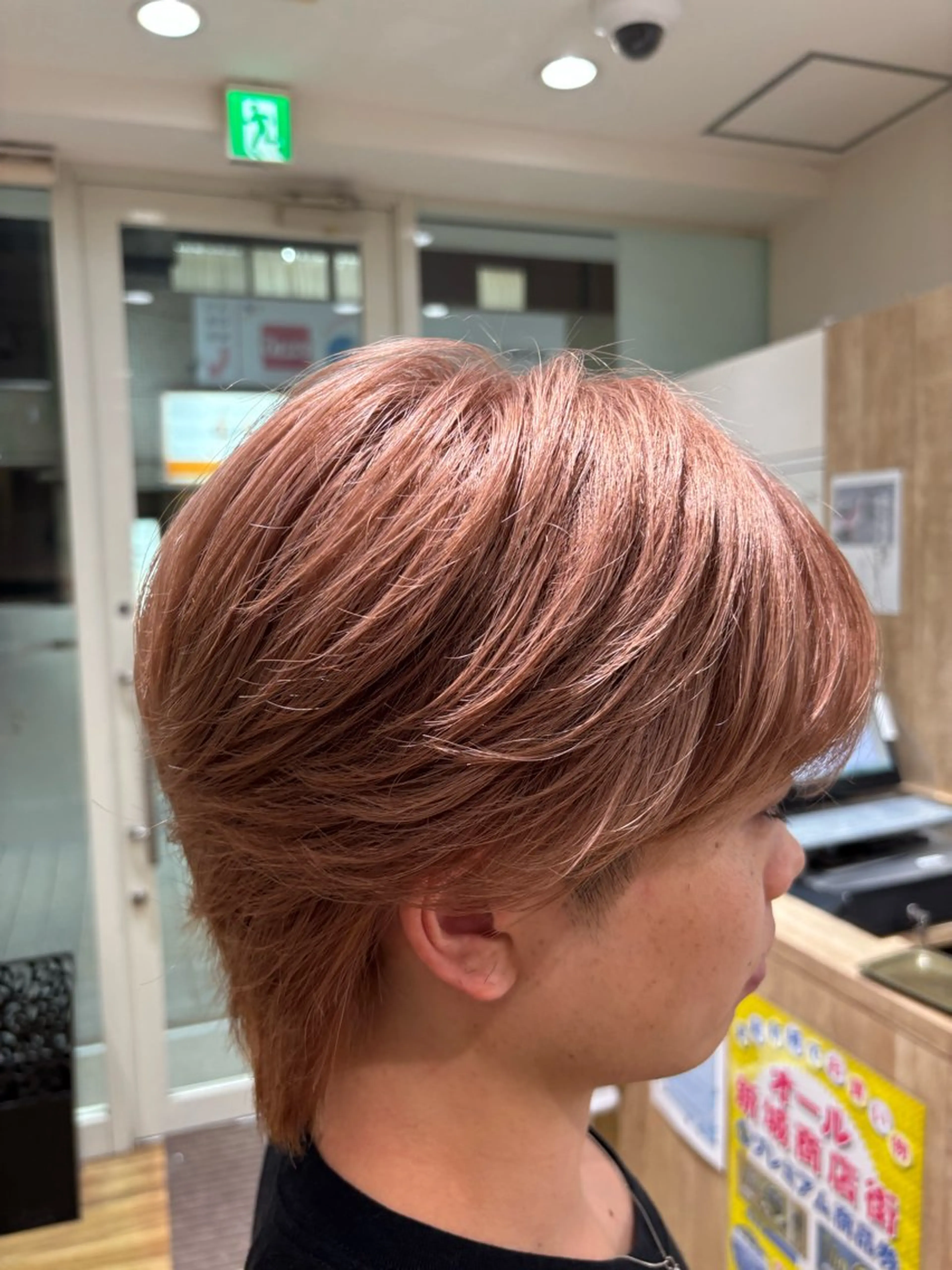 ミディアム カラー メンズ 渡辺 大雅のヘアスタイル