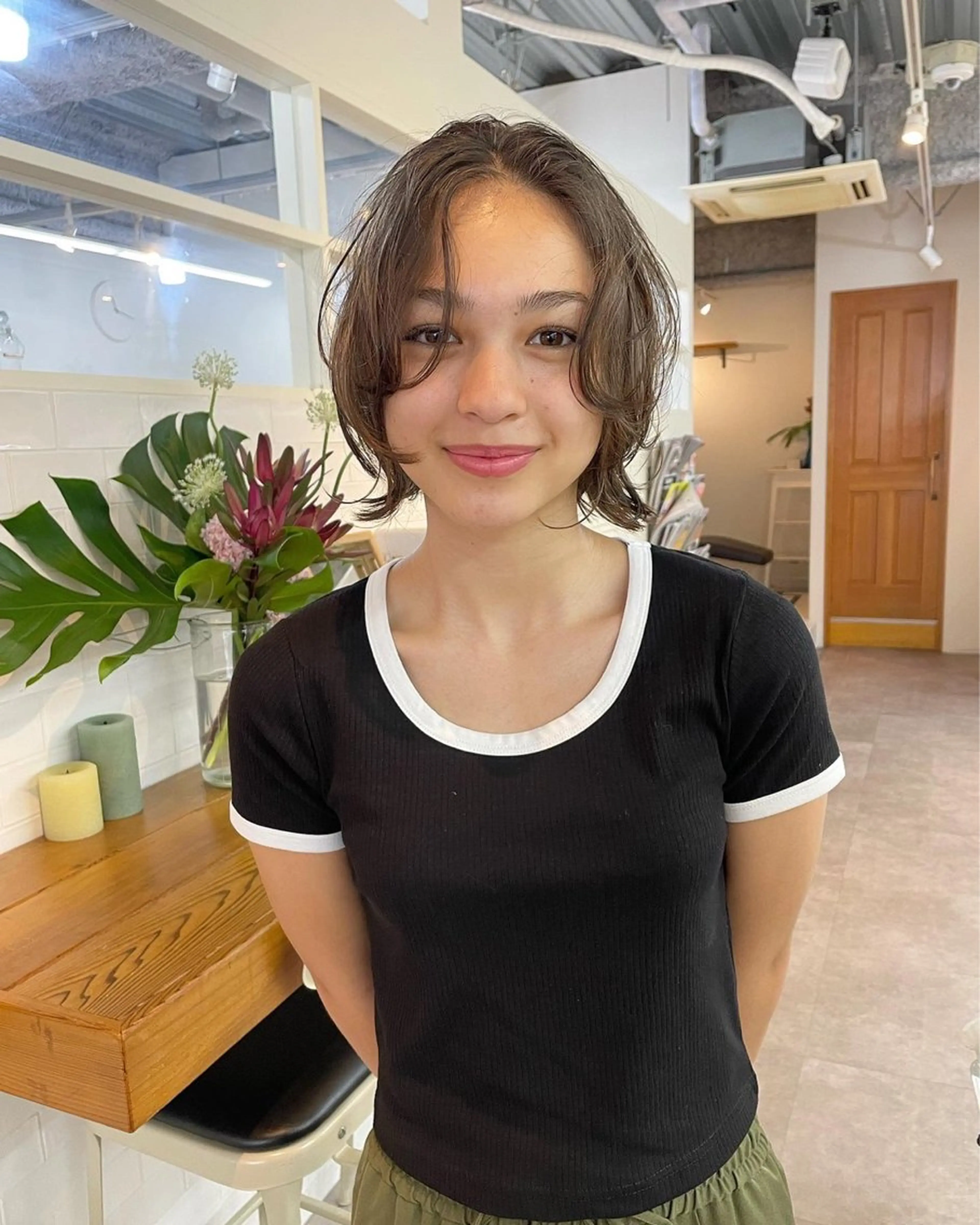 ショート カラー パーマ ヘアアレンジ レイヤー/ 透明感カラー/マドカのヘアスタイル