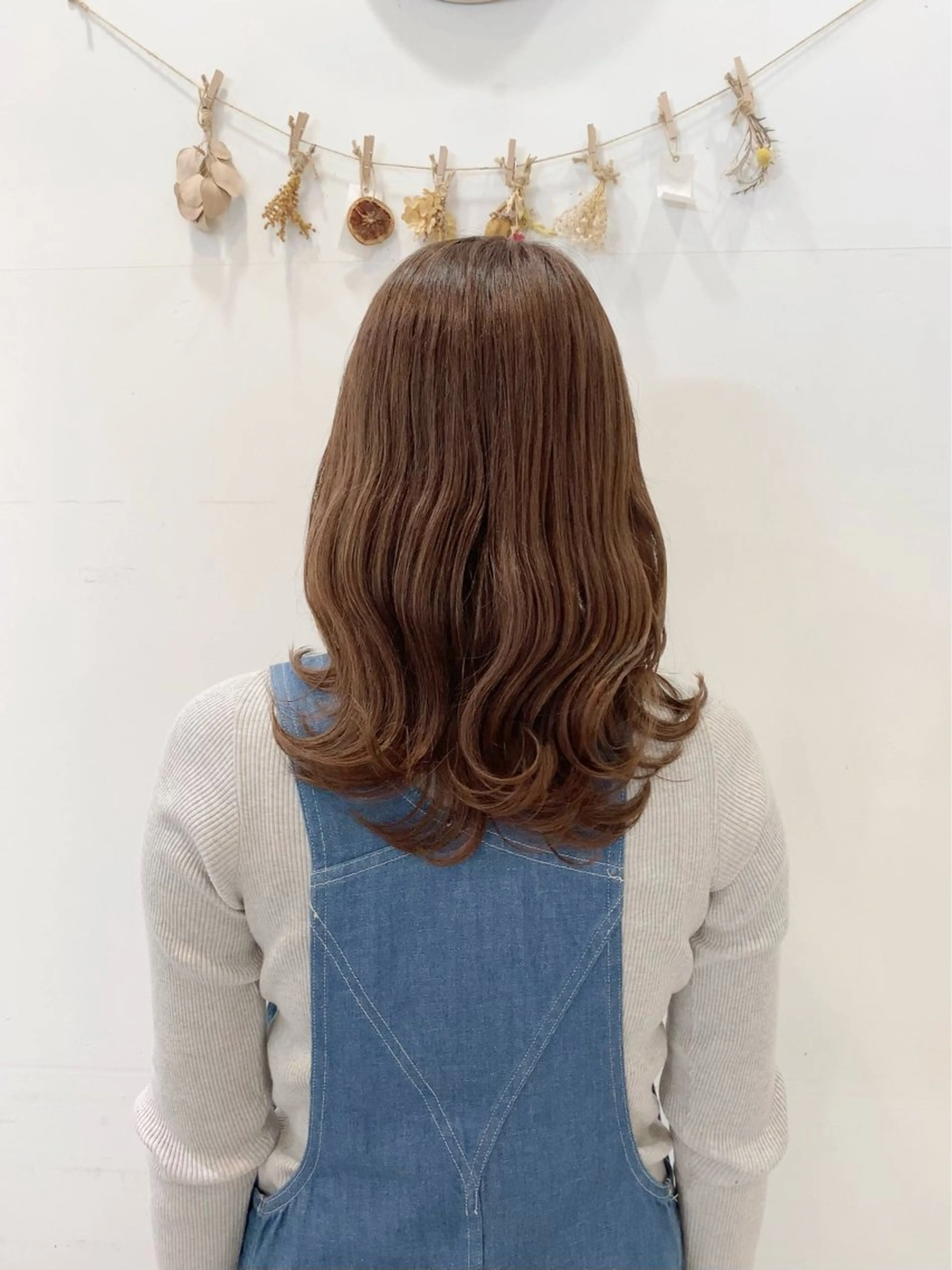 セミロング カラー ノーブル美容室イオン高橋店所属・鈴木 純子のヘアスタイル