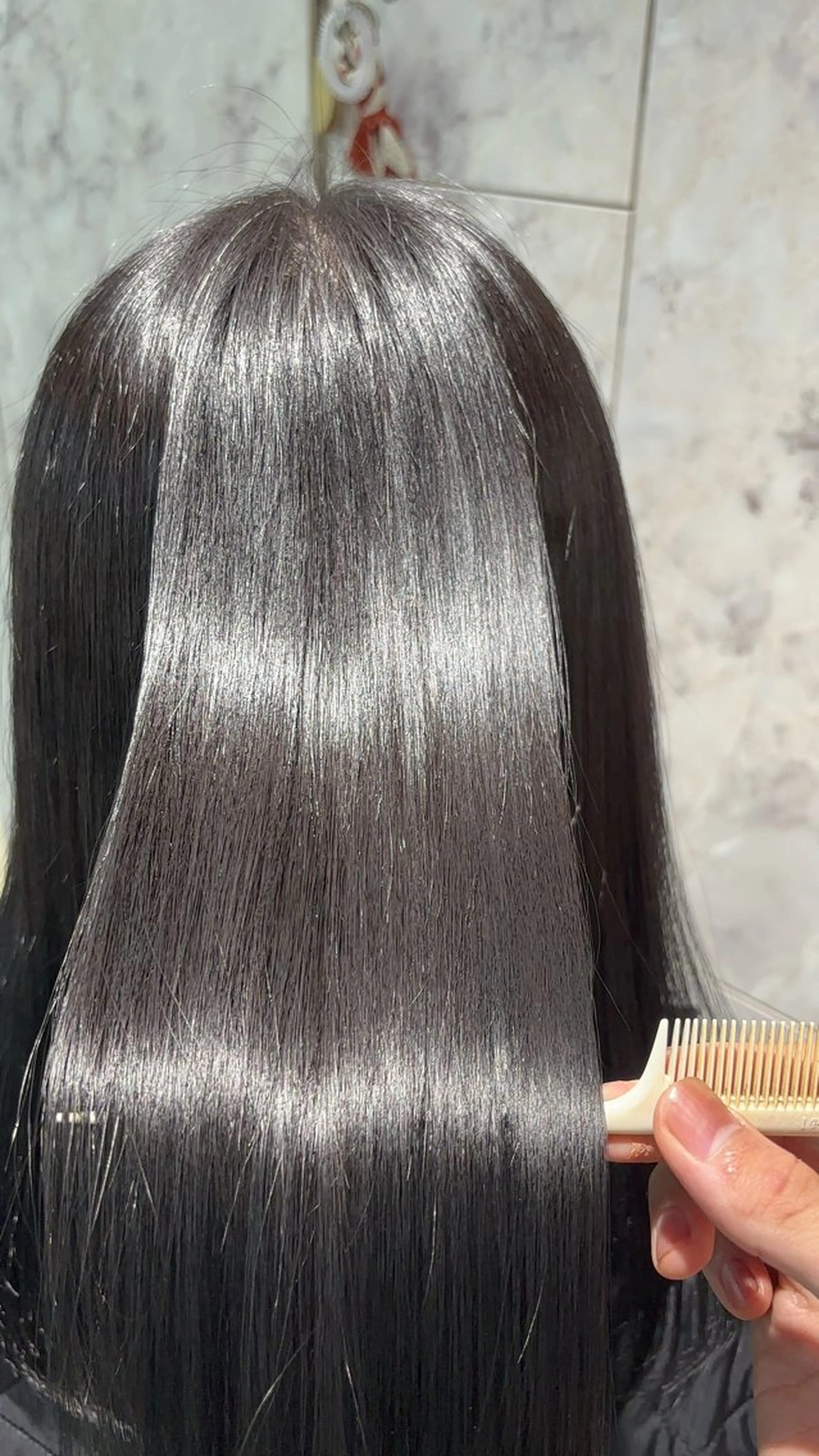セミロング カット ヘアカラー 縮毛矯正 トリートメント 髪質改善/艶神 八木　洸登のヘアスタイル